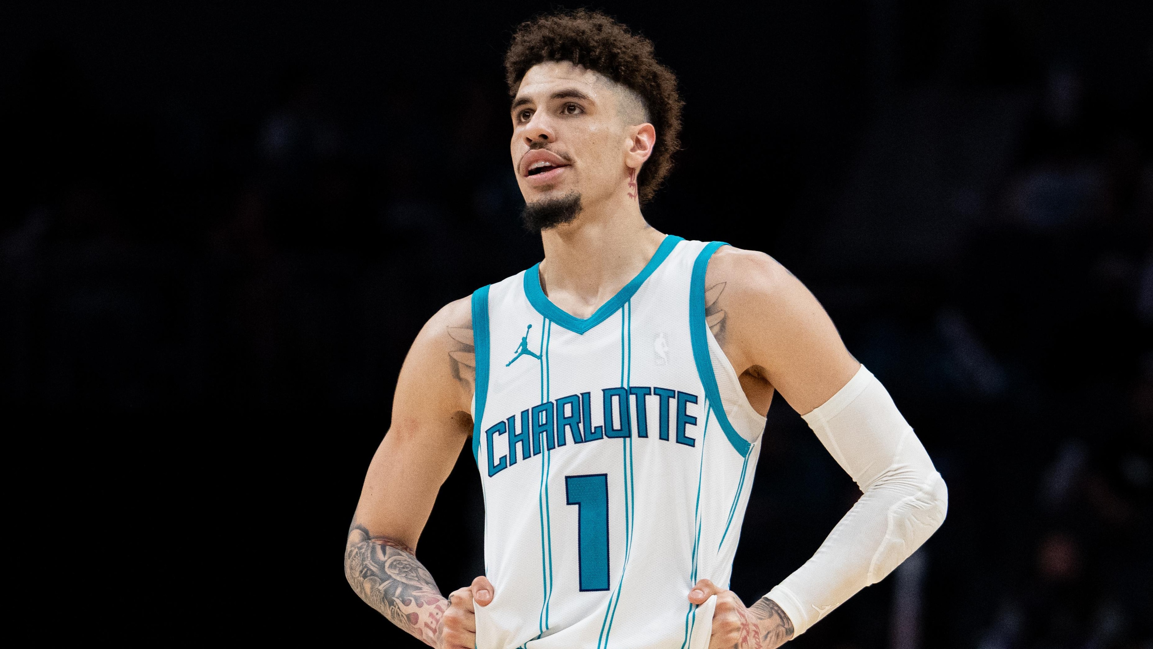 Toronto Raptors v Charlotte Hornets Toronto Raptors v Charlotte Hornets
