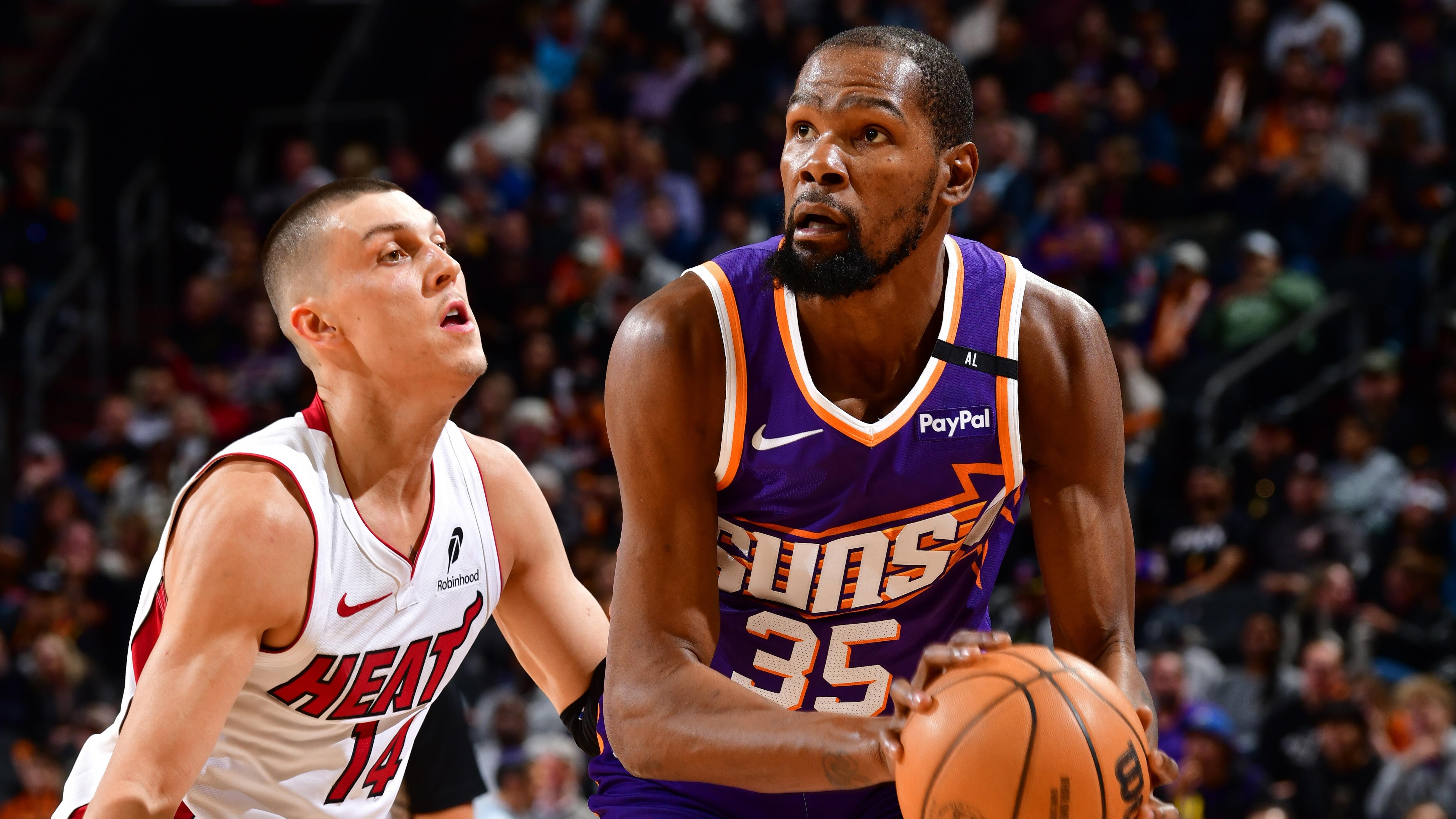 Miami Heat v Phoenix Suns