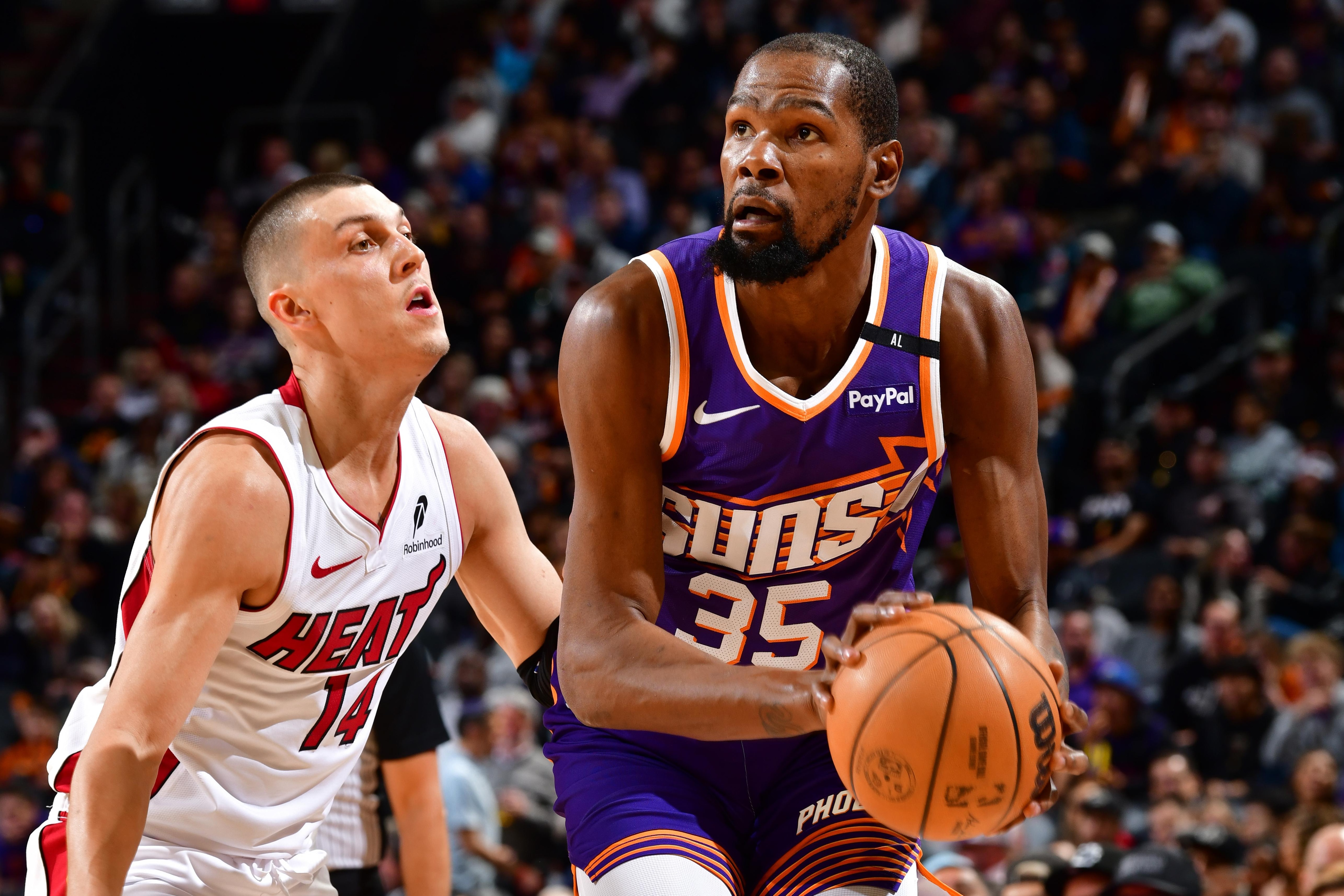 Miami Heat v Phoenix Suns