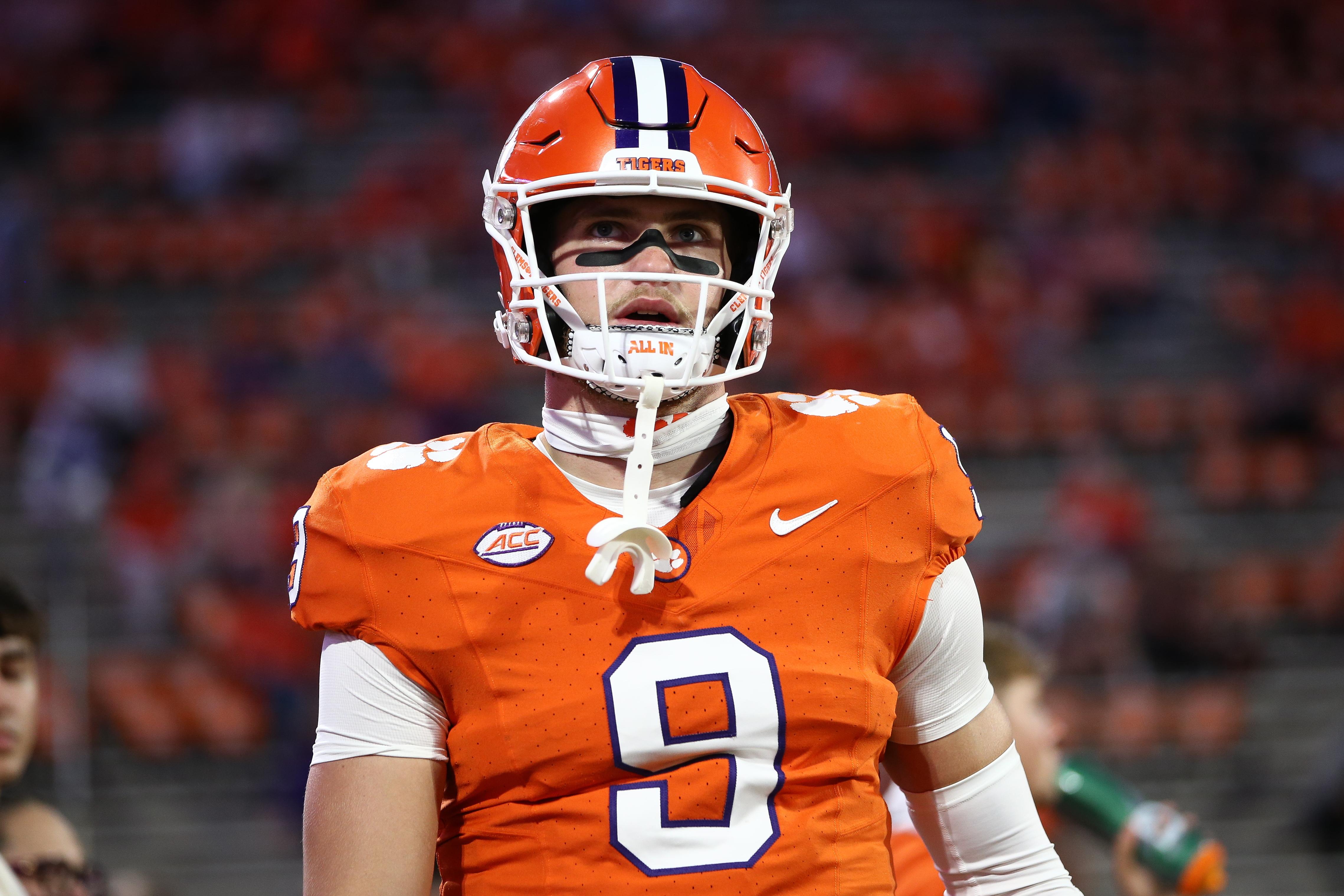 Louisville v Clemson