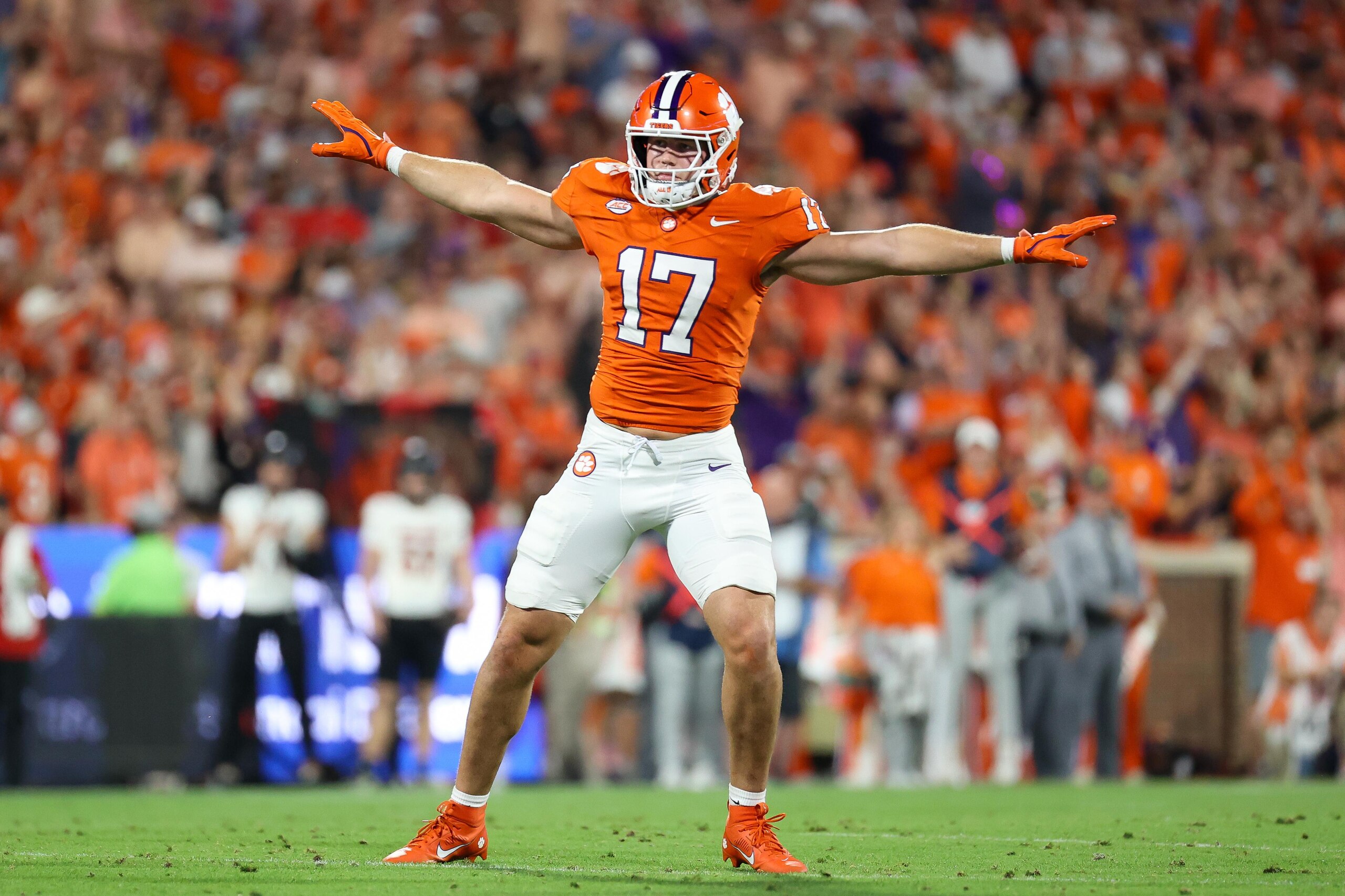 Louisville v Clemson Louisville v Clemson