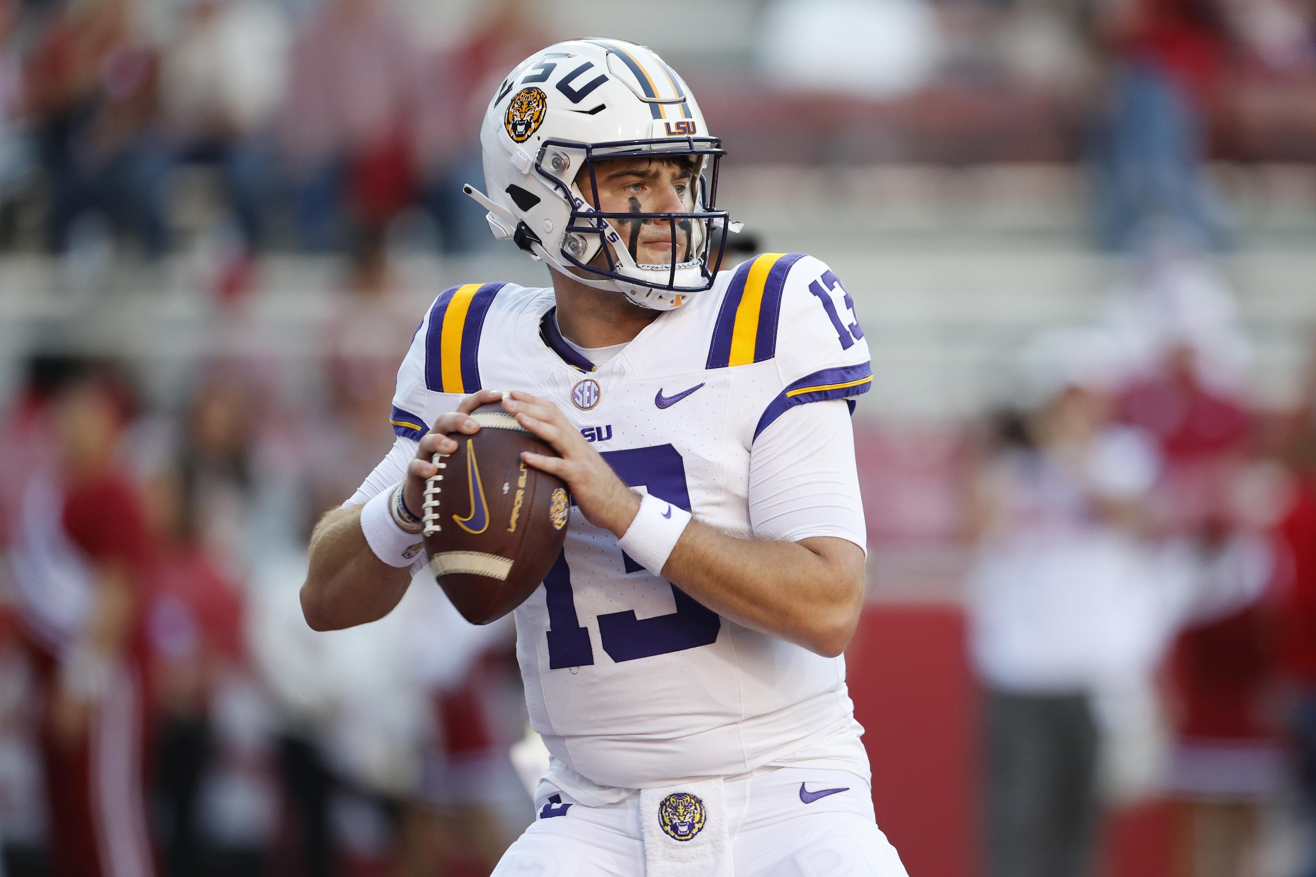 COLLEGE FOOTBALL: OCT 19 LSU at Arkansas