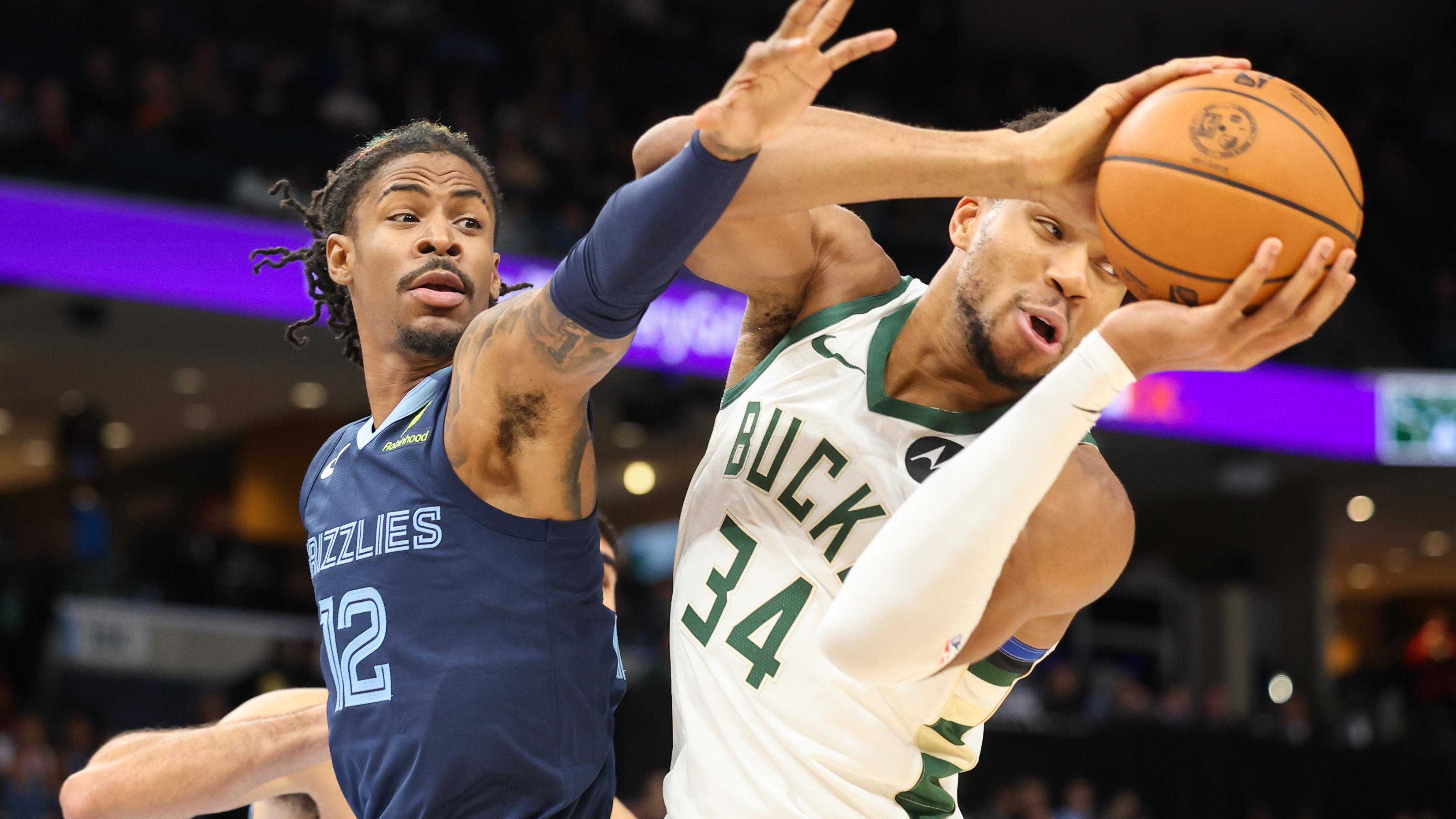 Milwaukee Bucks v Memphis Grizzlies