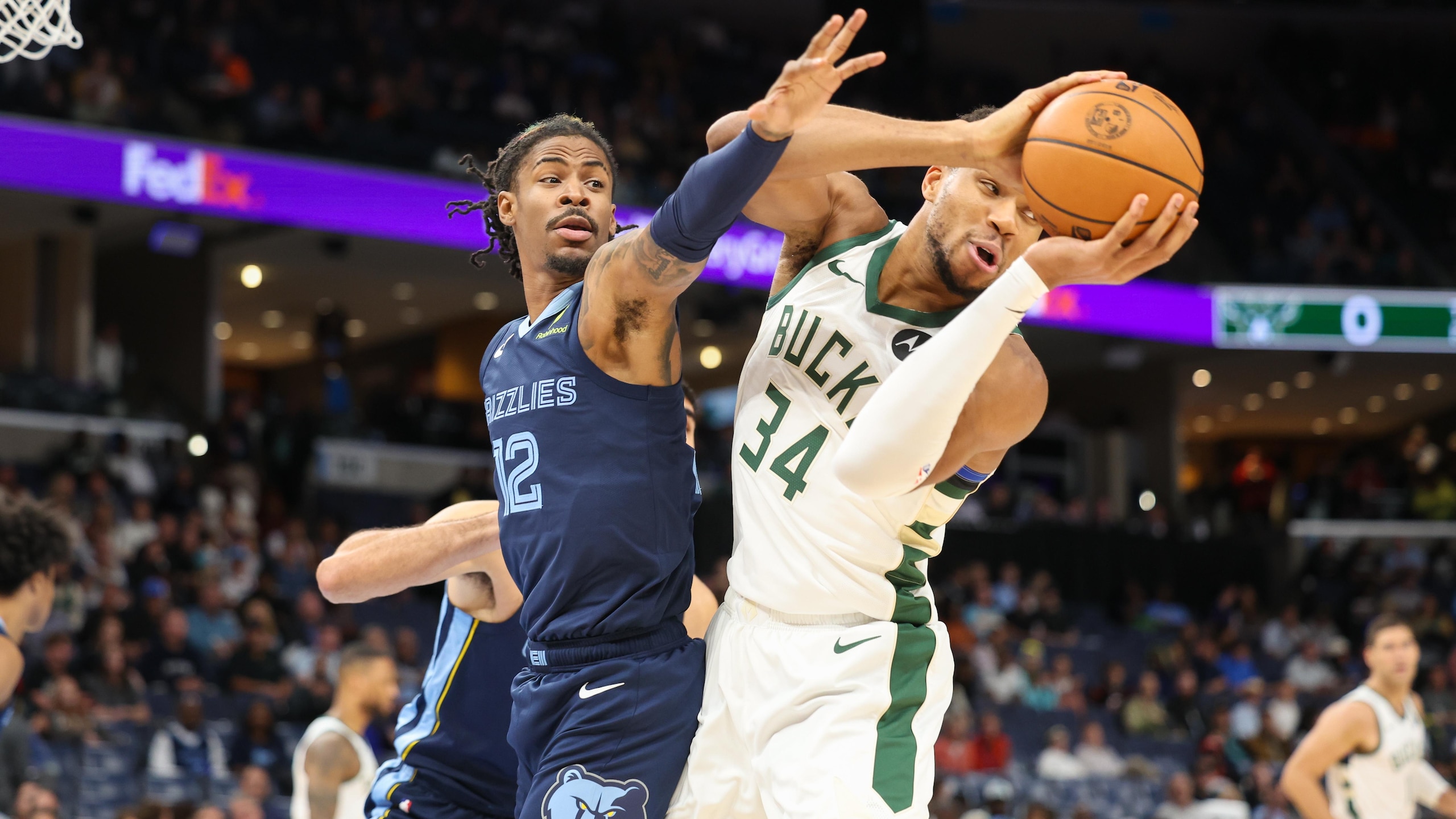 Milwaukee Bucks v Memphis Grizzlies