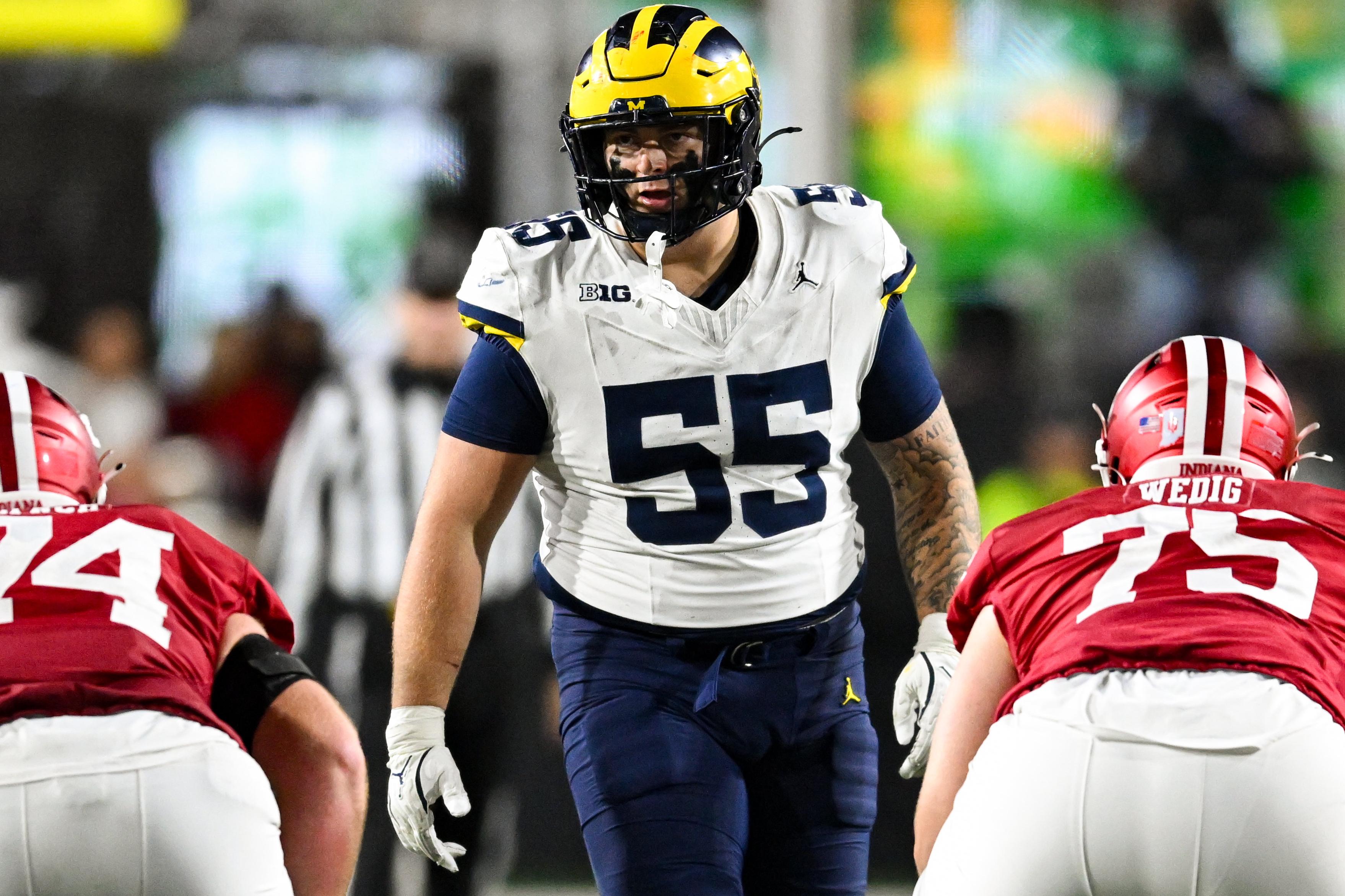 COLLEGE FOOTBALL: NOV 09 Michigan at Indiana