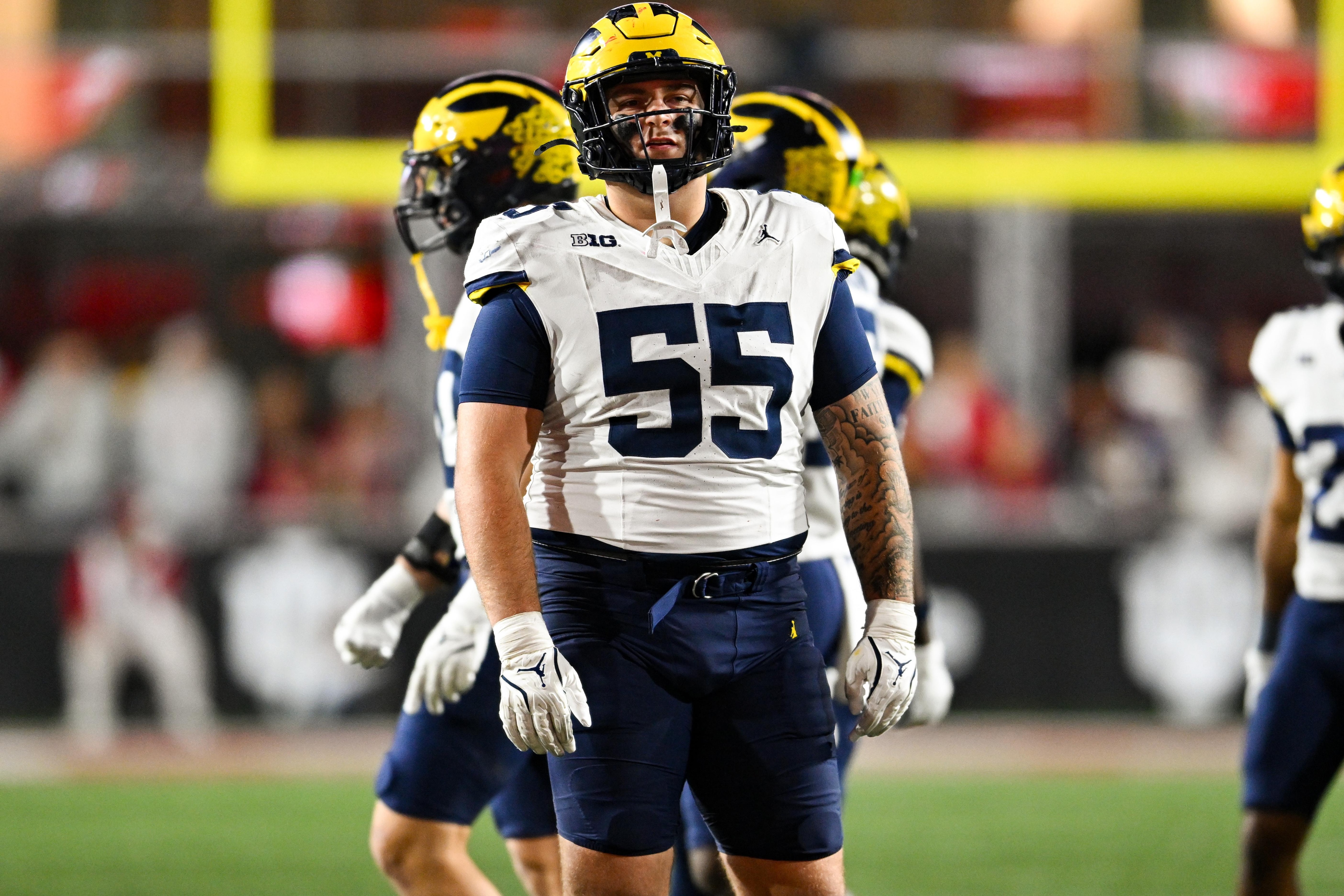 COLLEGE FOOTBALL: NOV 09 Michigan at Indiana