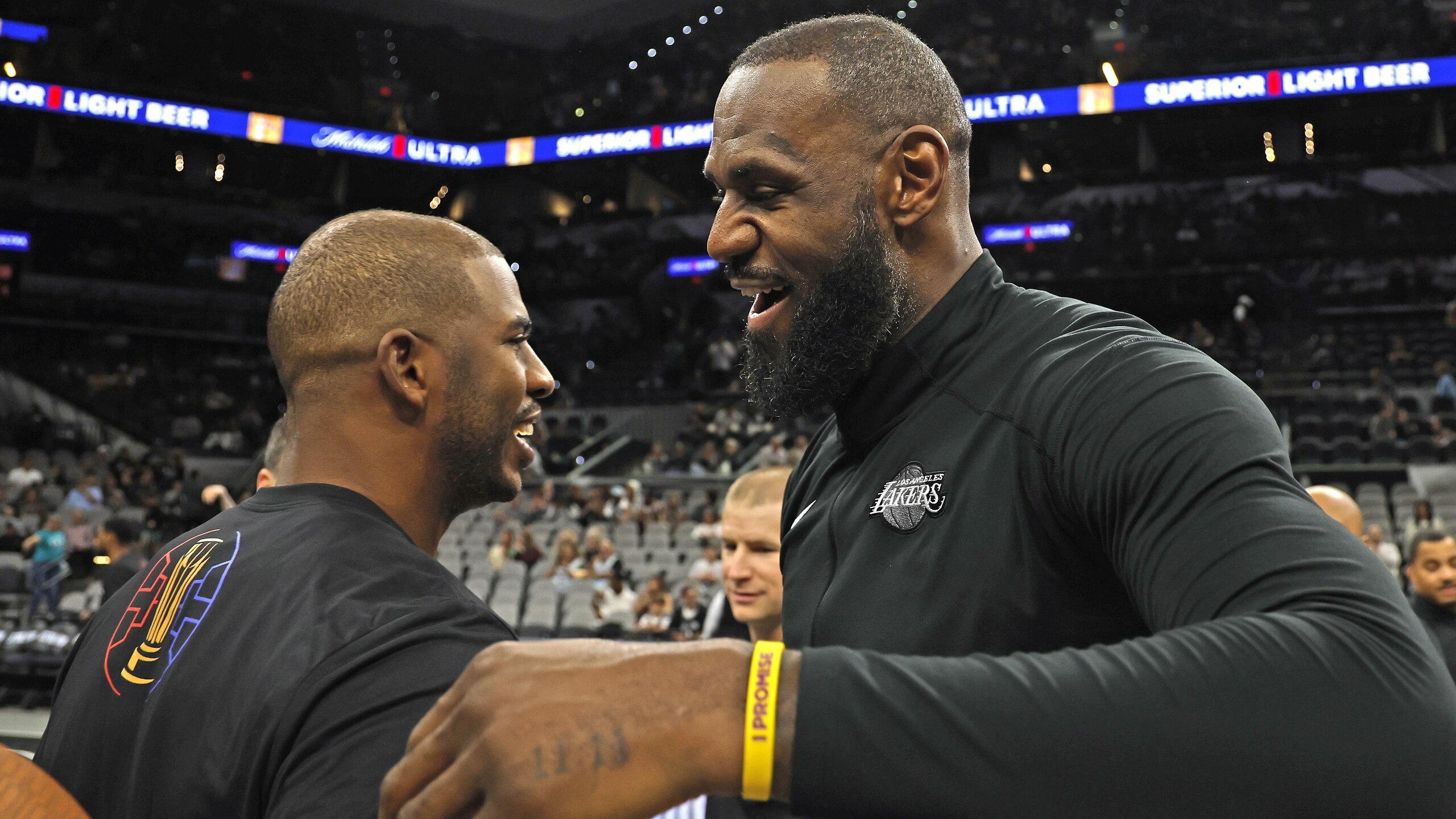 Los Angeles Lakers v San Antonio Spurs - Emirates NBA Cup Los Angeles Lakers v San Antonio Spurs - Emirates NBA Cup