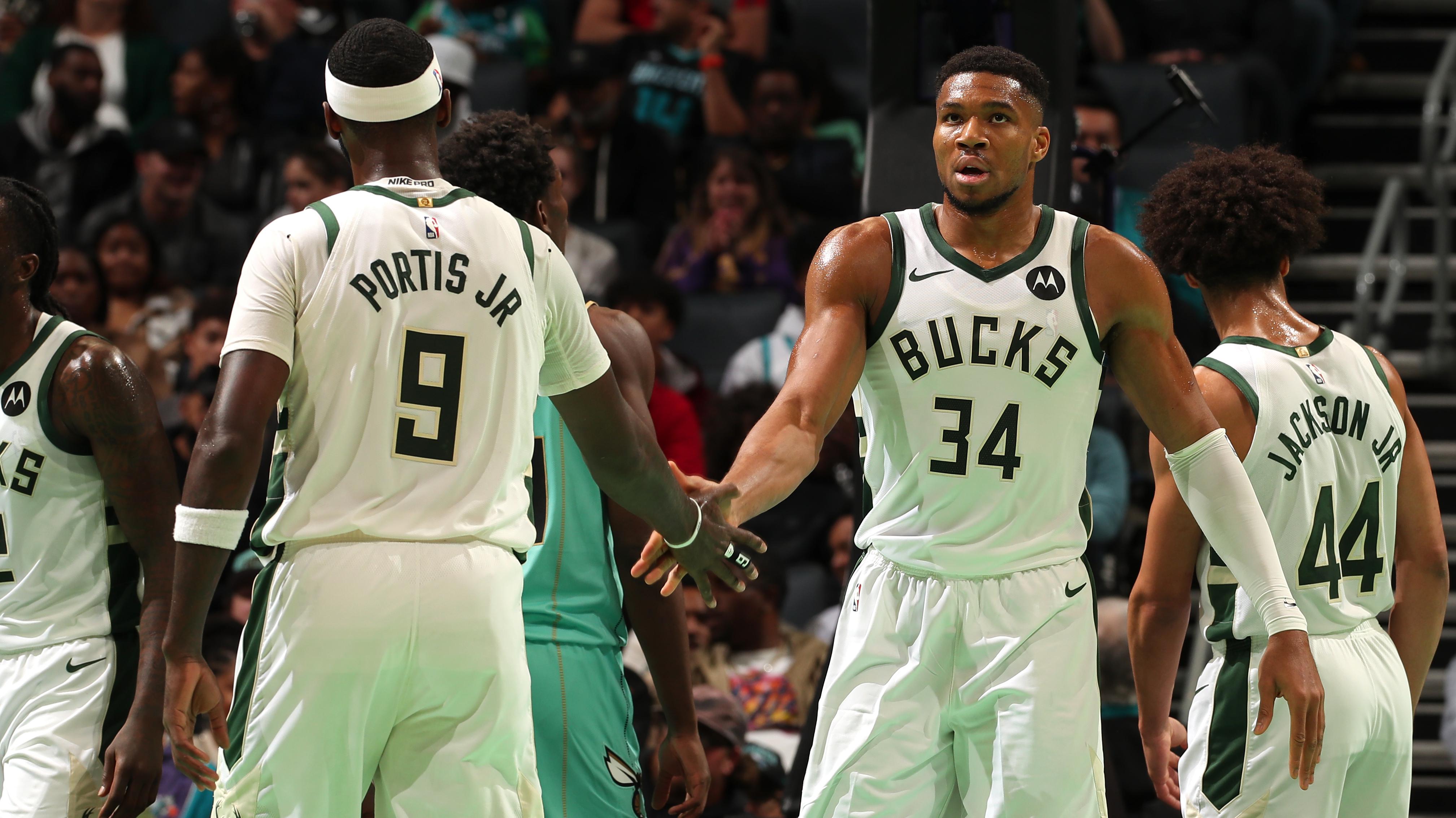 Milwaukee Bucks v Charlotte Hornets