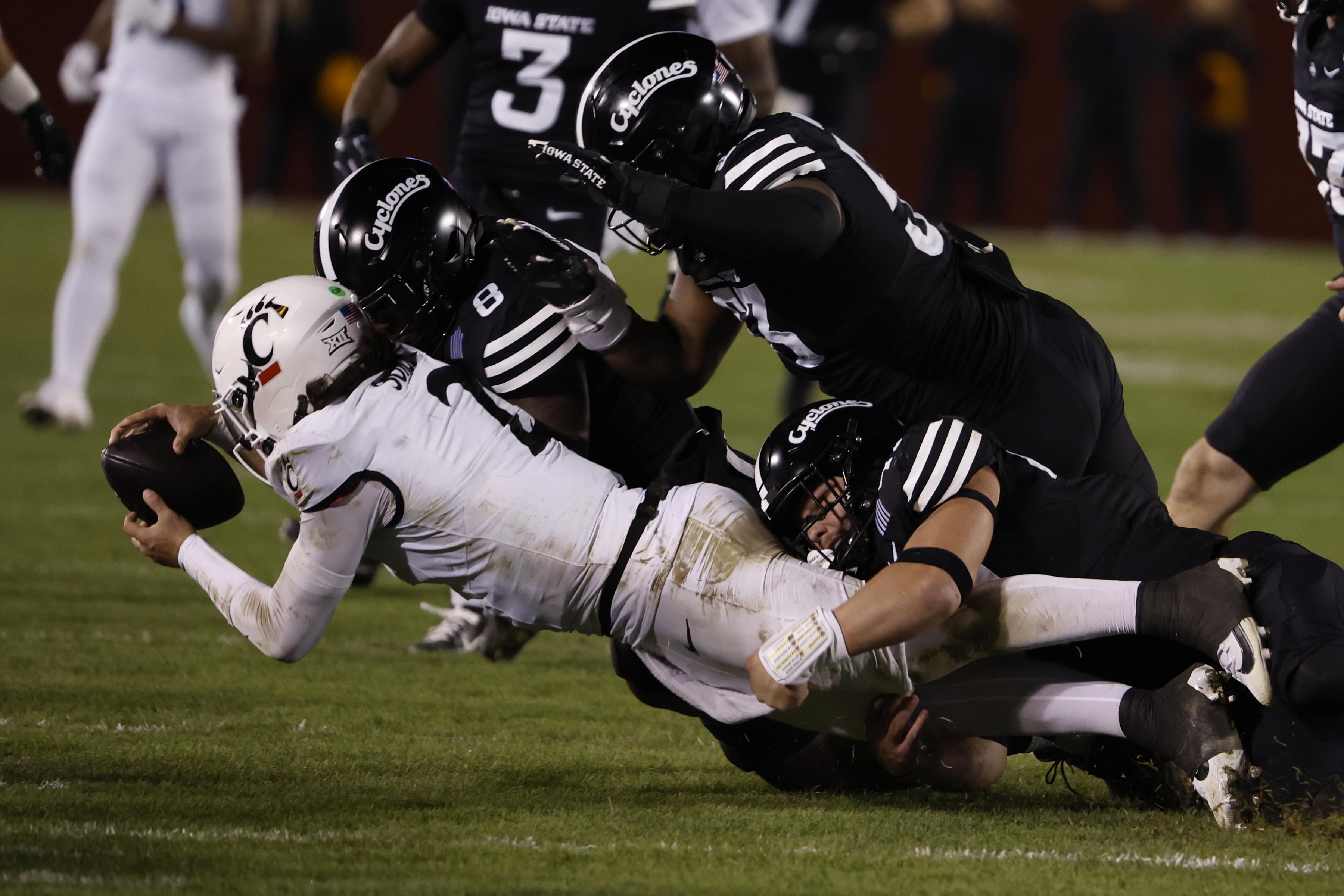 Cincinnati v Iowa State