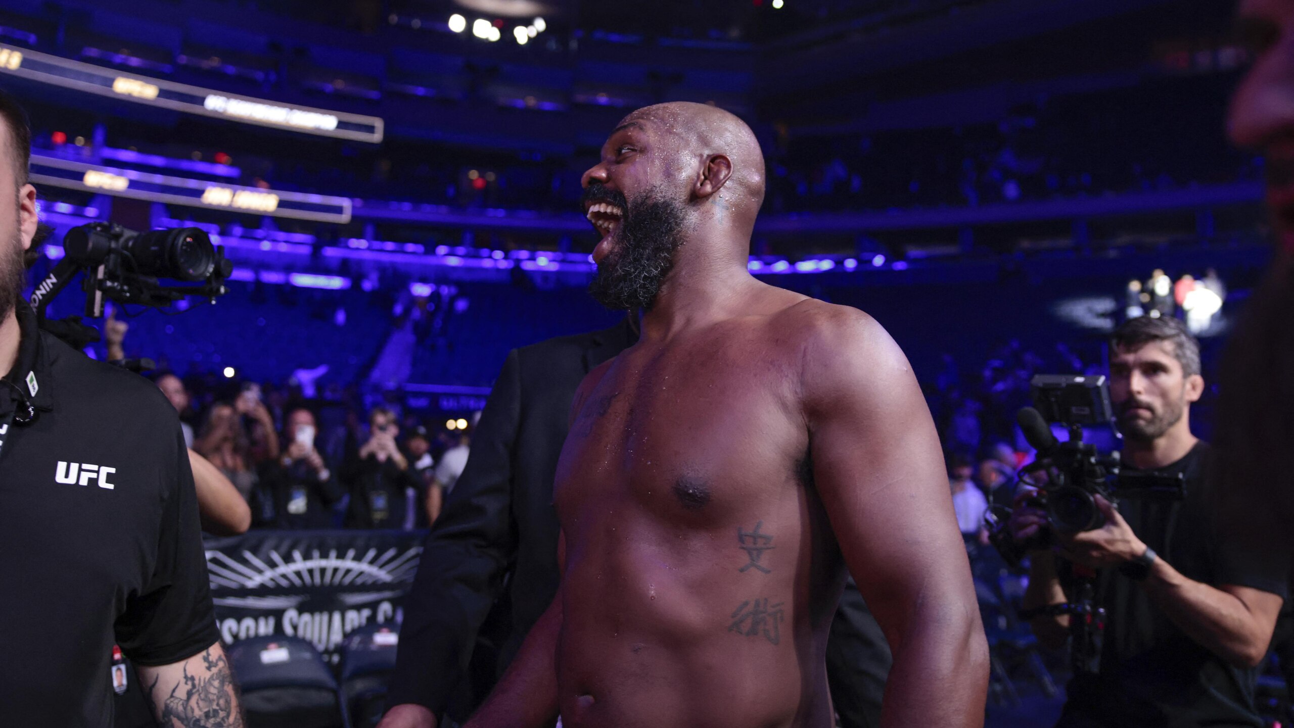 MMA-UFC-HEAVYWEIGHT-USA-JONES-MIOCIC MMA-UFC-HEAVYWEIGHT-USA-JONES-MIOCIC