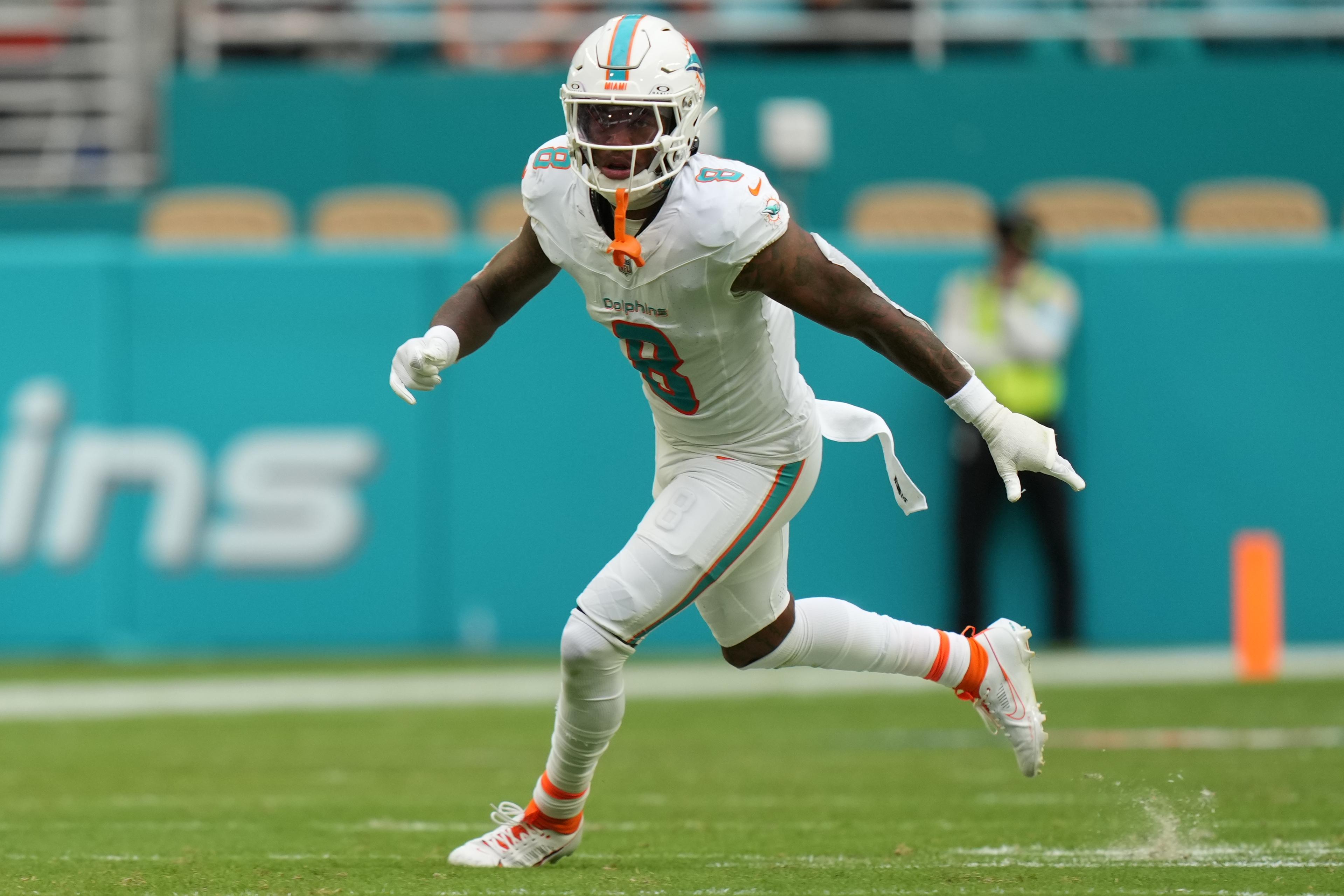 NFL: NOV 17 Raiders at Dolphins