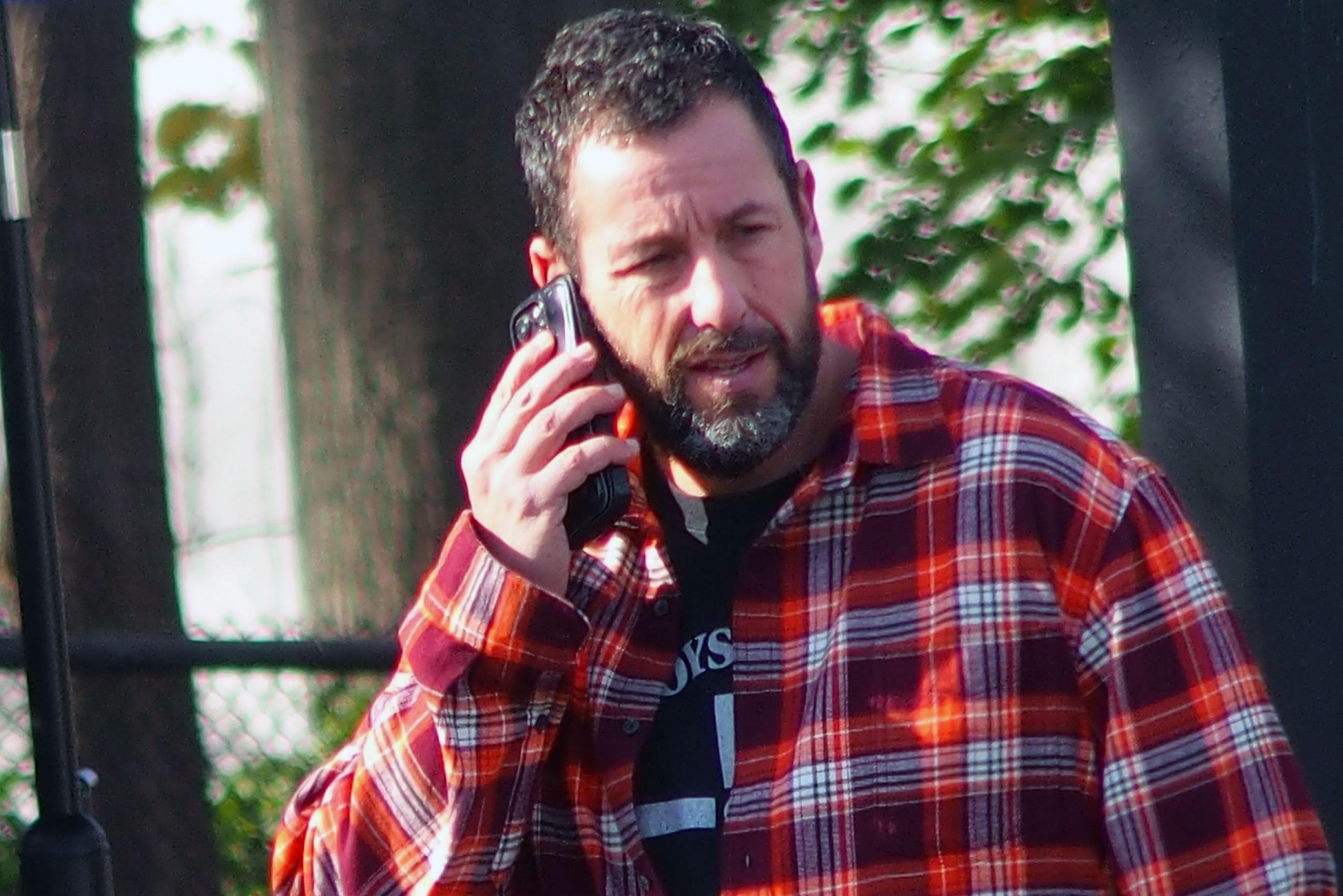 Celebrity Sightings In United States - November 19, 2024