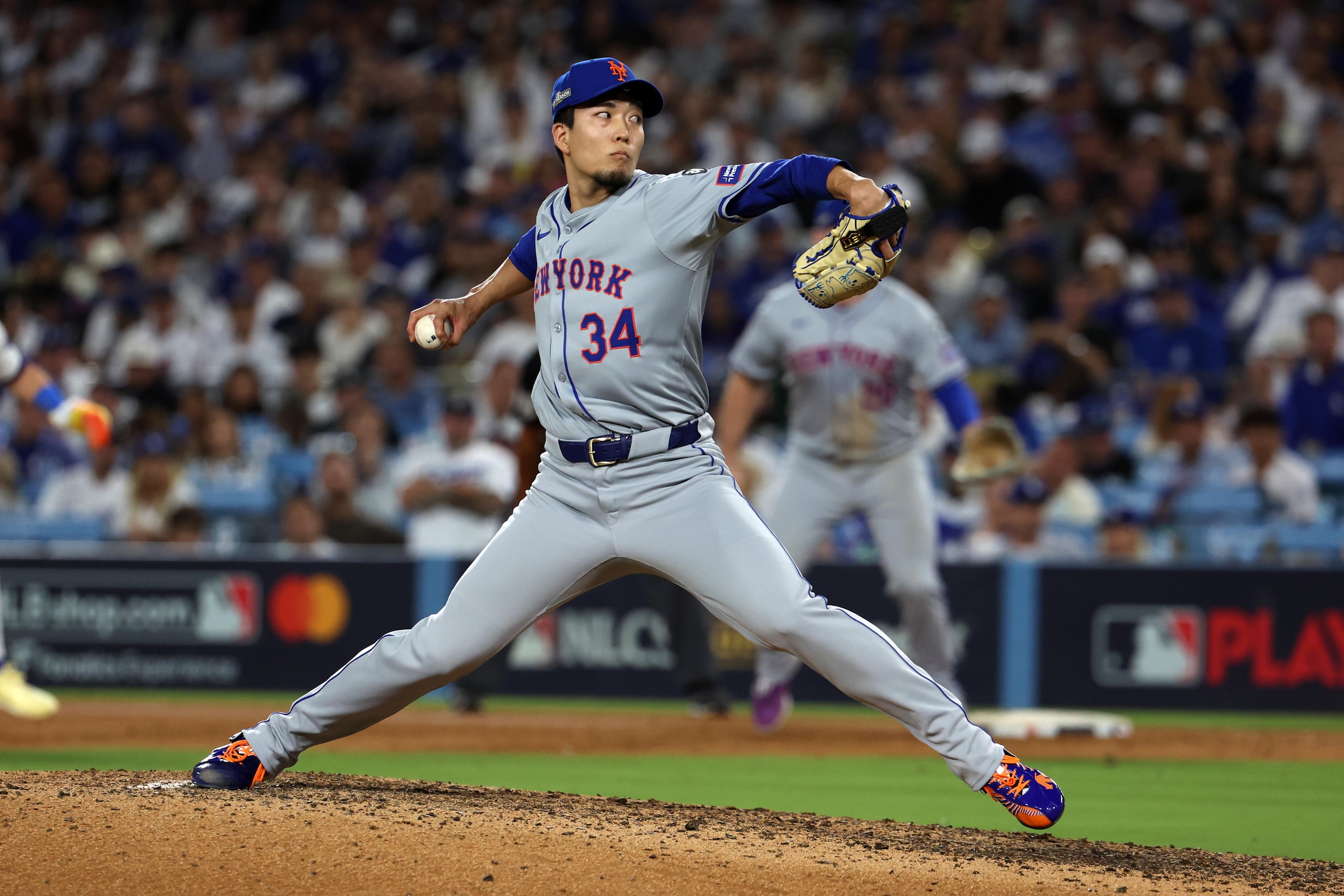 Championship Series - New York Mets v. Los Angeles Dodgers - Game Six
