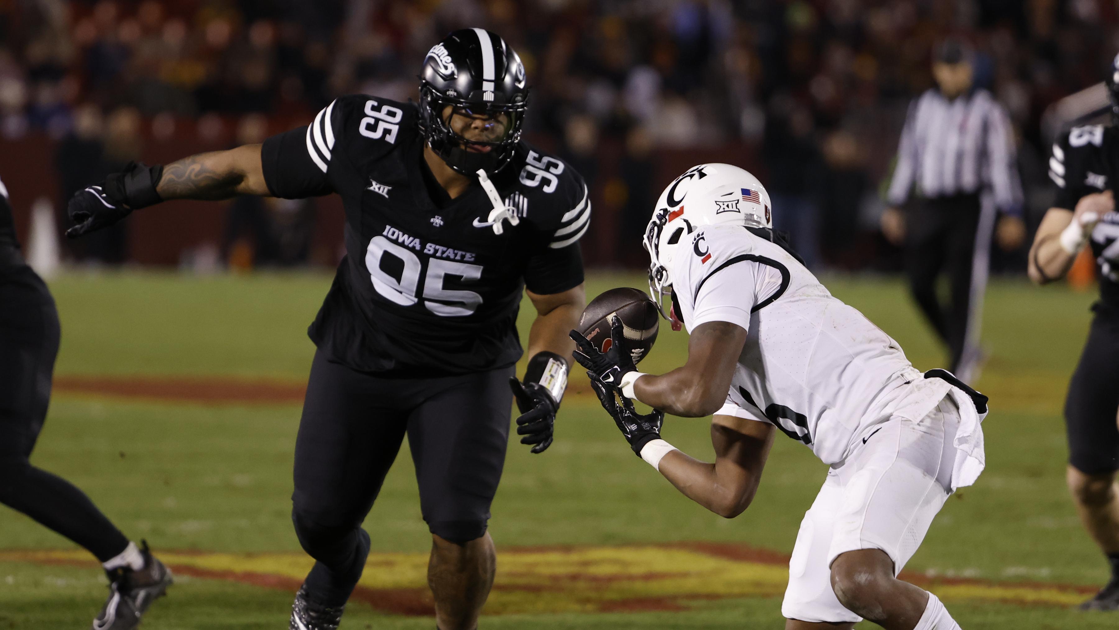 Cincinnati v Iowa State