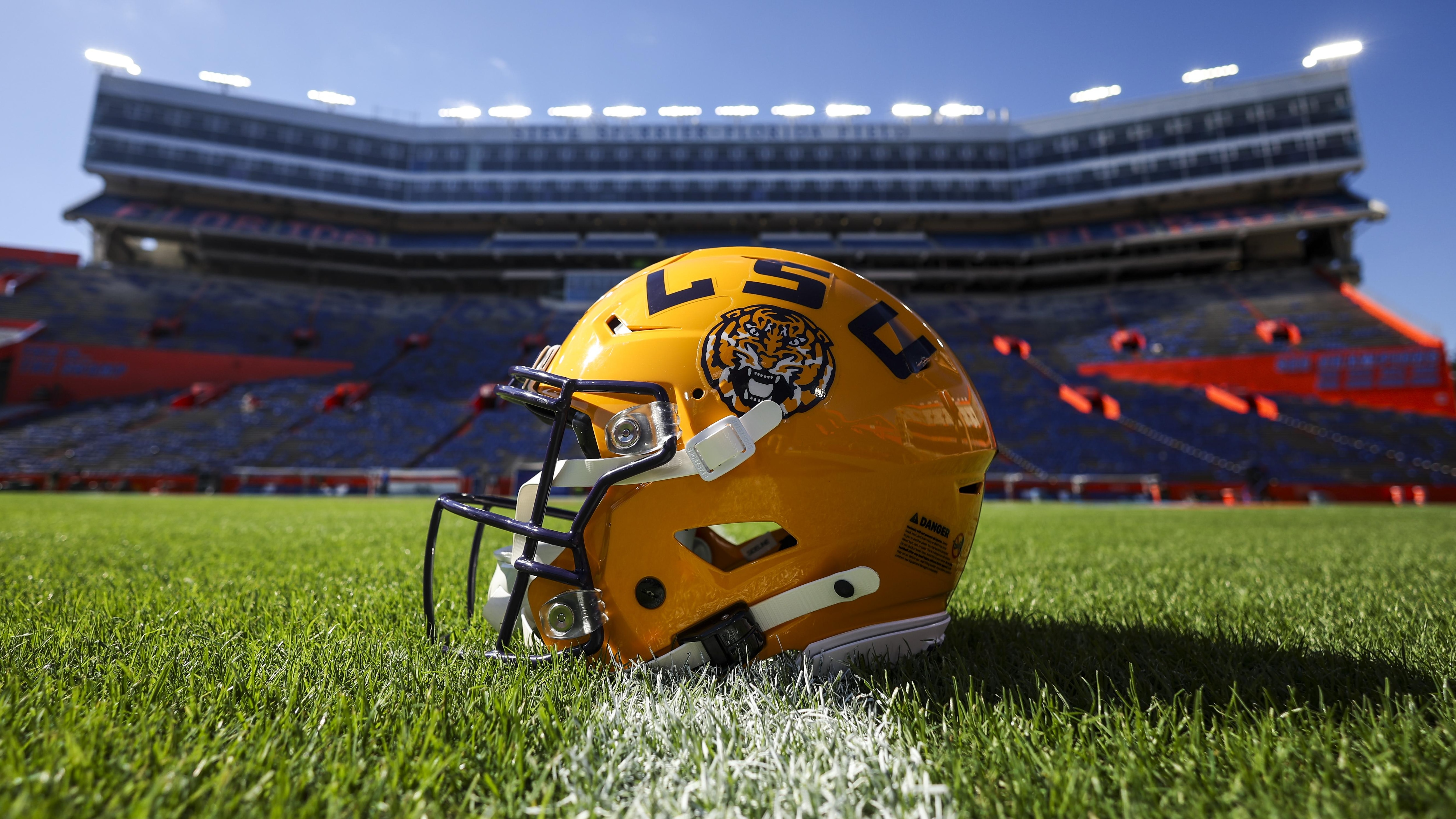 LSU ‘Aware’ RB JT Lindsey Arrested, Charged as Accessory to Murder