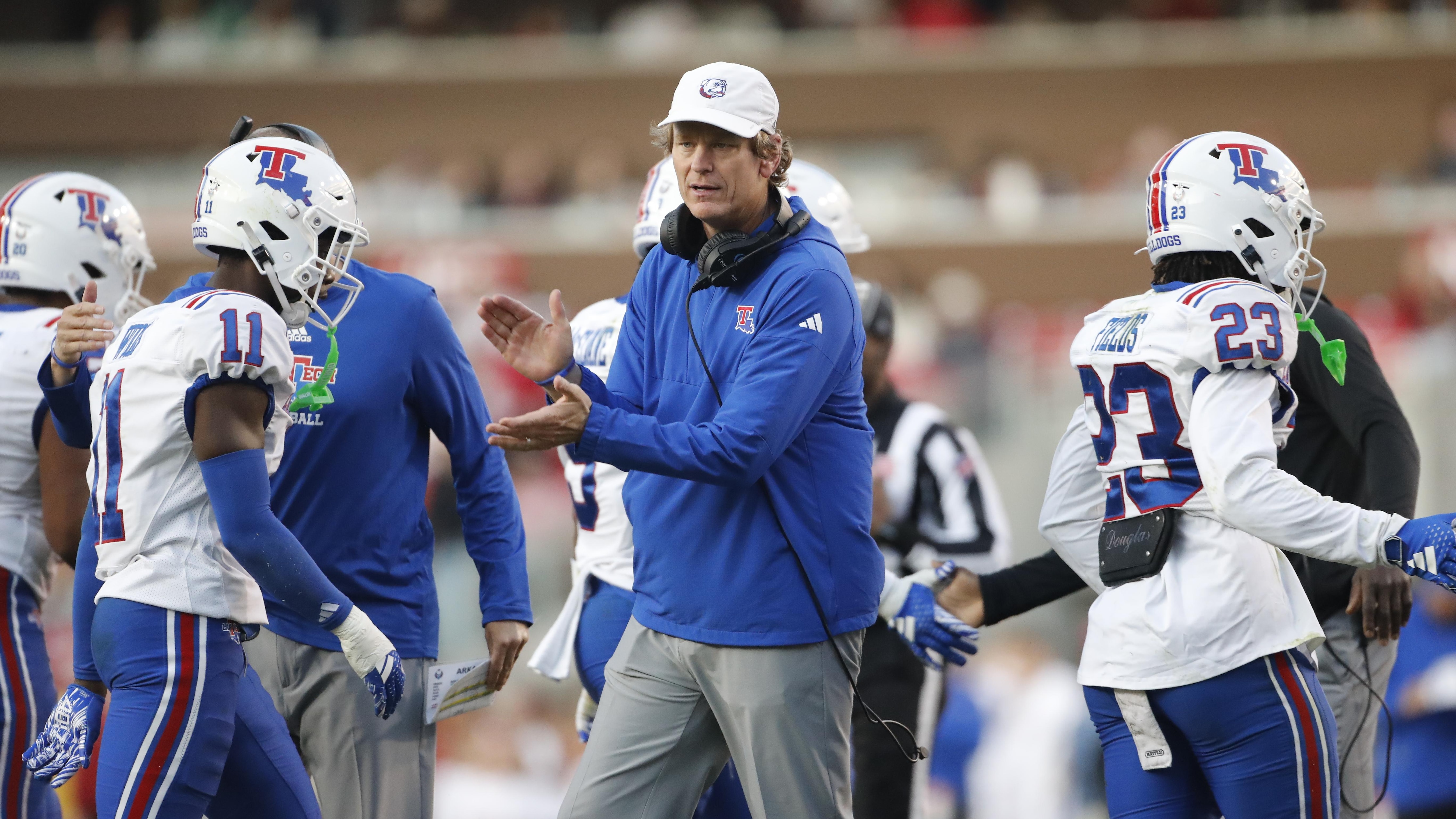 COLLEGE FOOTBALL: NOV 23 Louisiana Tech at Arkansas