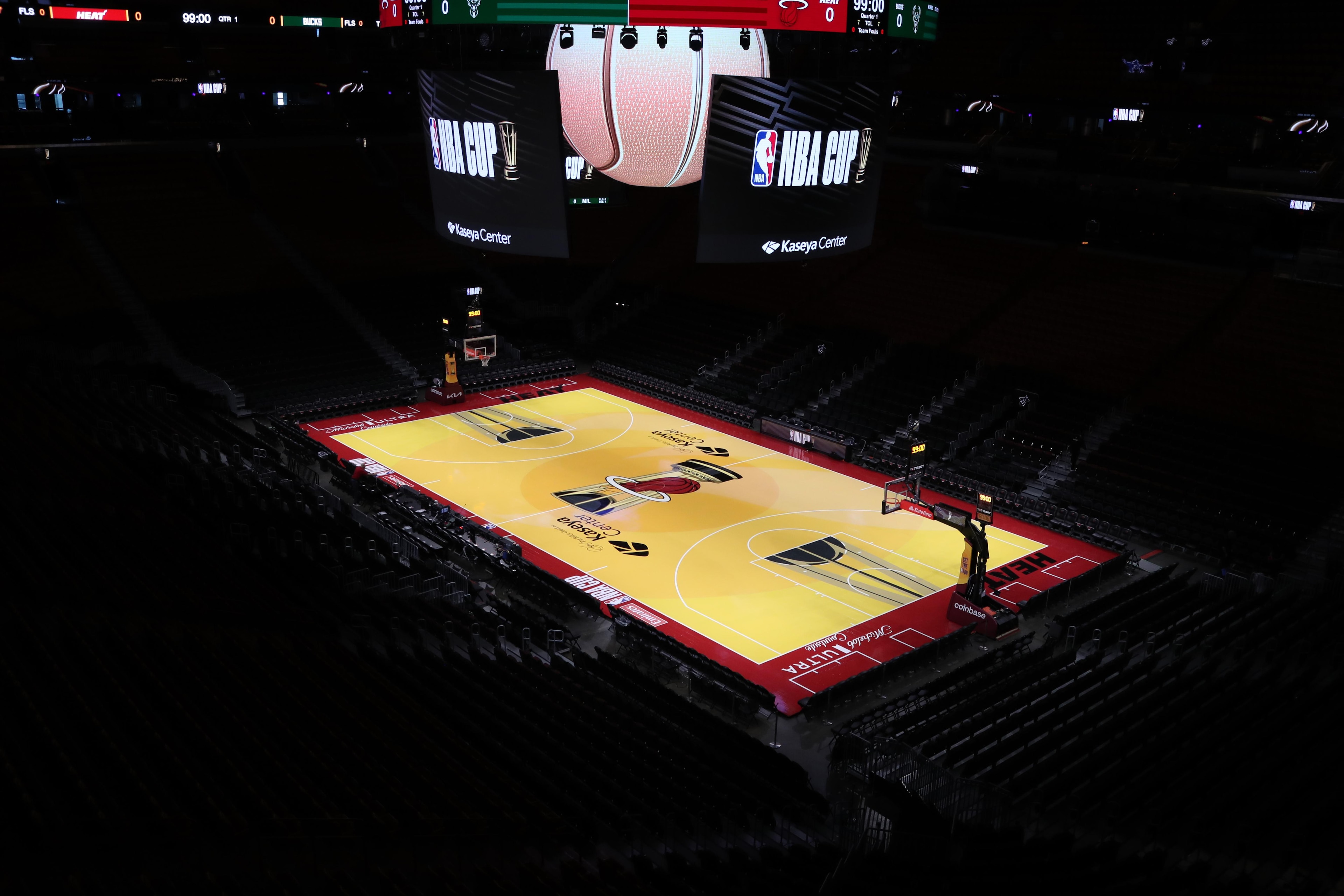 Milwaukee Bucks v Miami Heat - Emirates NBA Cup Milwaukee Bucks v Miami Heat - Emirates NBA Cup