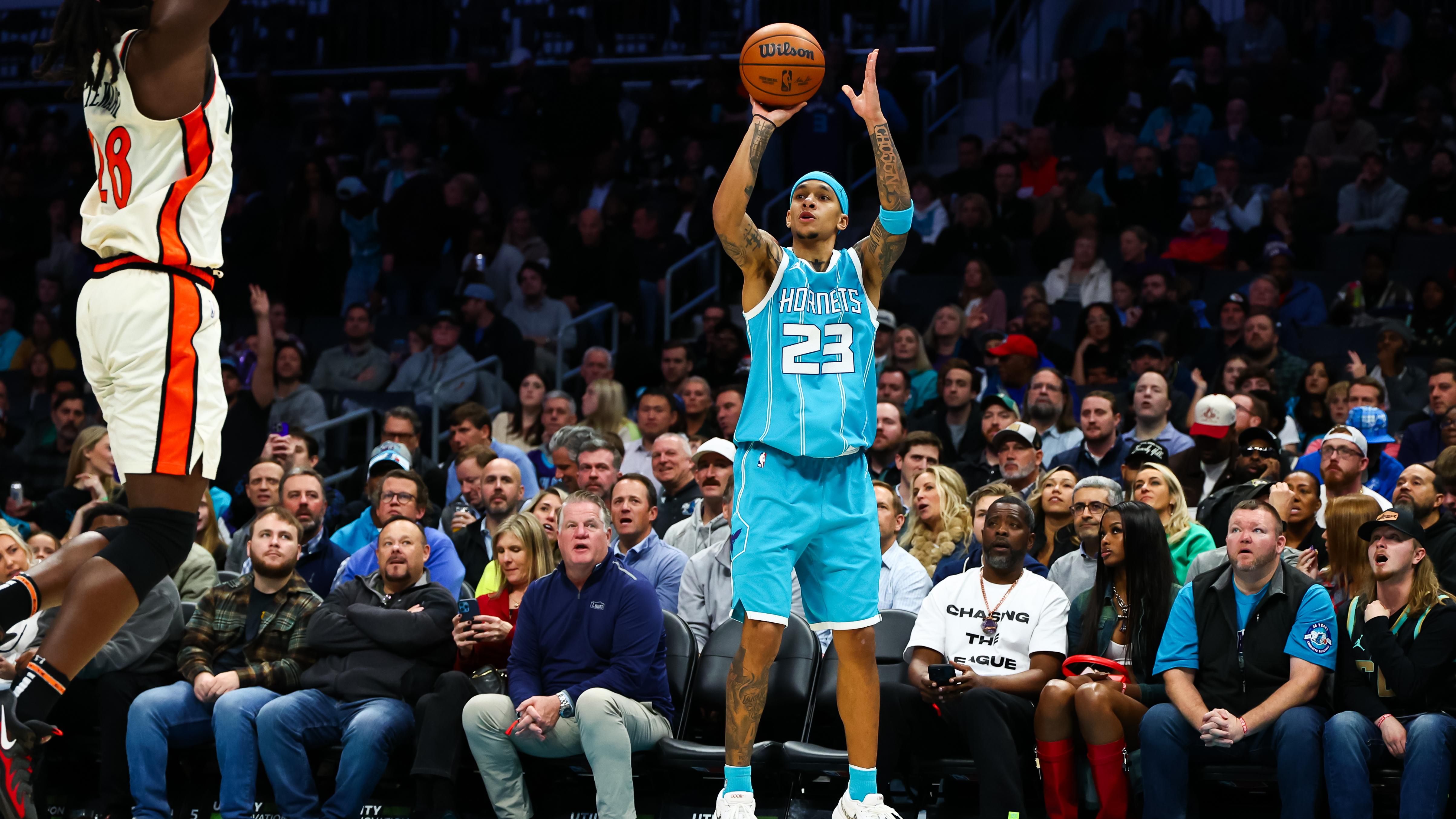 Detroit Pistons v Charlotte Hornets