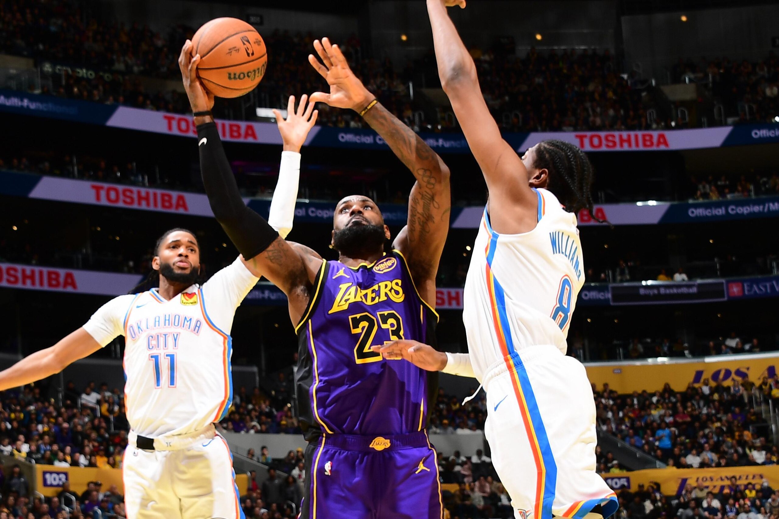 Oklahoma City Thunder v Los Angeles Lakers - Emirates NBA Cup Oklahoma City Thunder v Los Angeles Lakers - Emirates NBA Cup