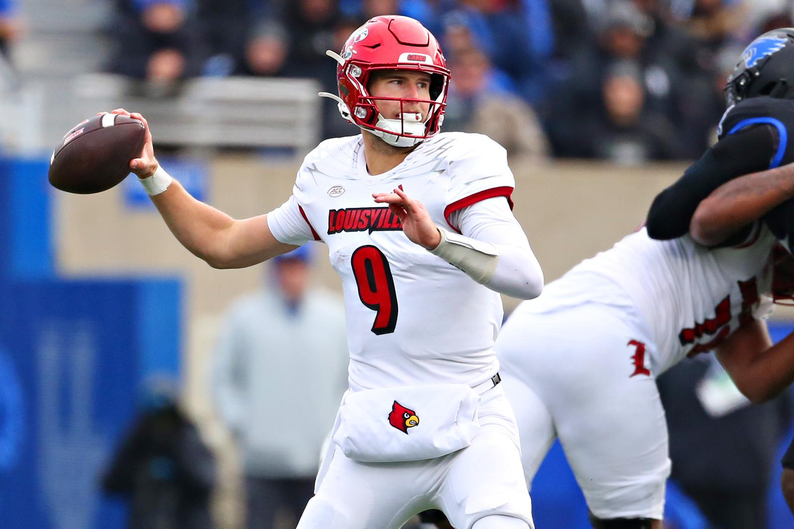 COLLEGE FOOTBALL: NOV 30 Louisville at Kentucky