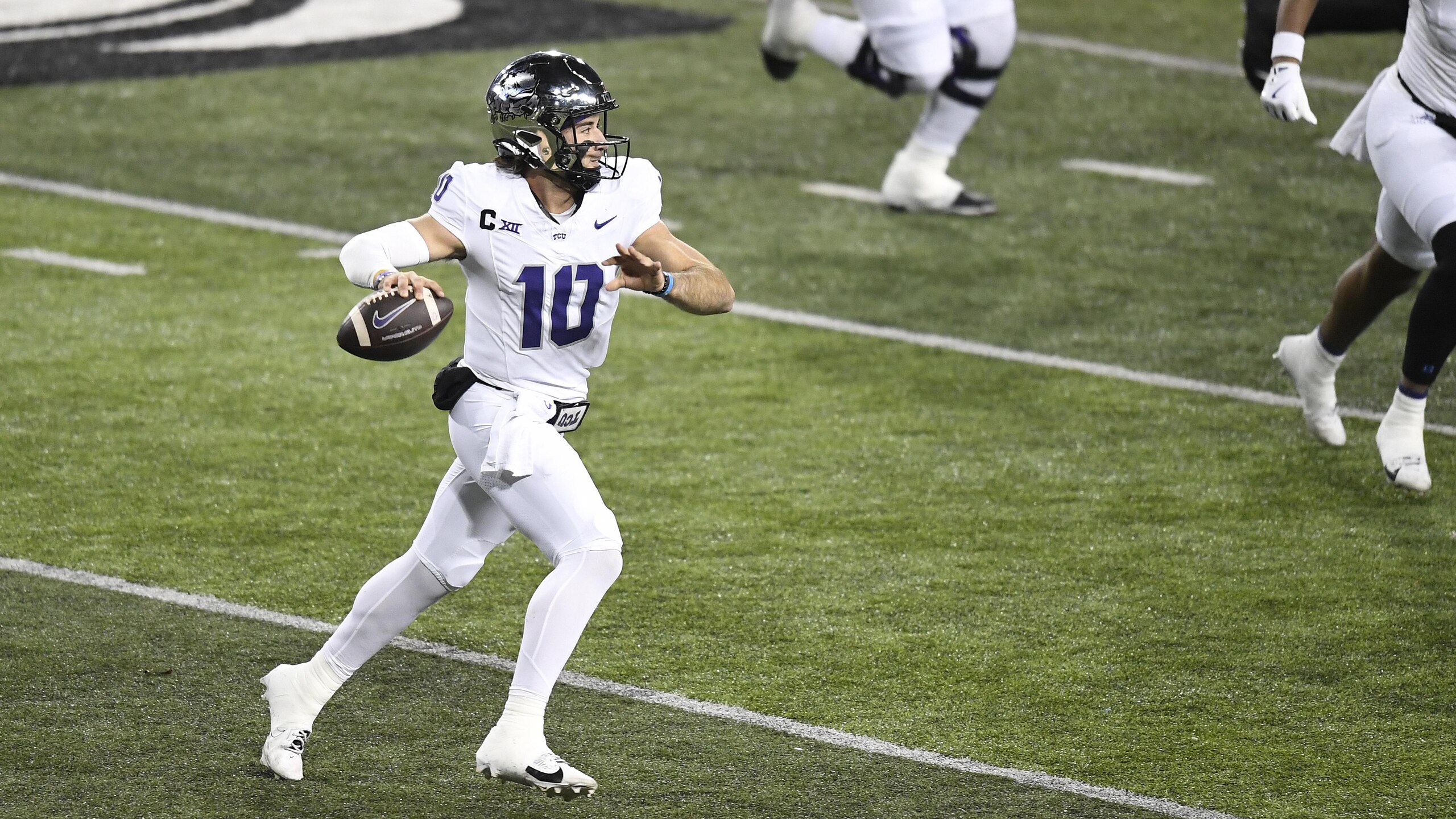 COLLEGE FOOTBALL: NOV 30 TCU at Cincinnati COLLEGE FOOTBALL: NOV 30 TCU at Cincinnati