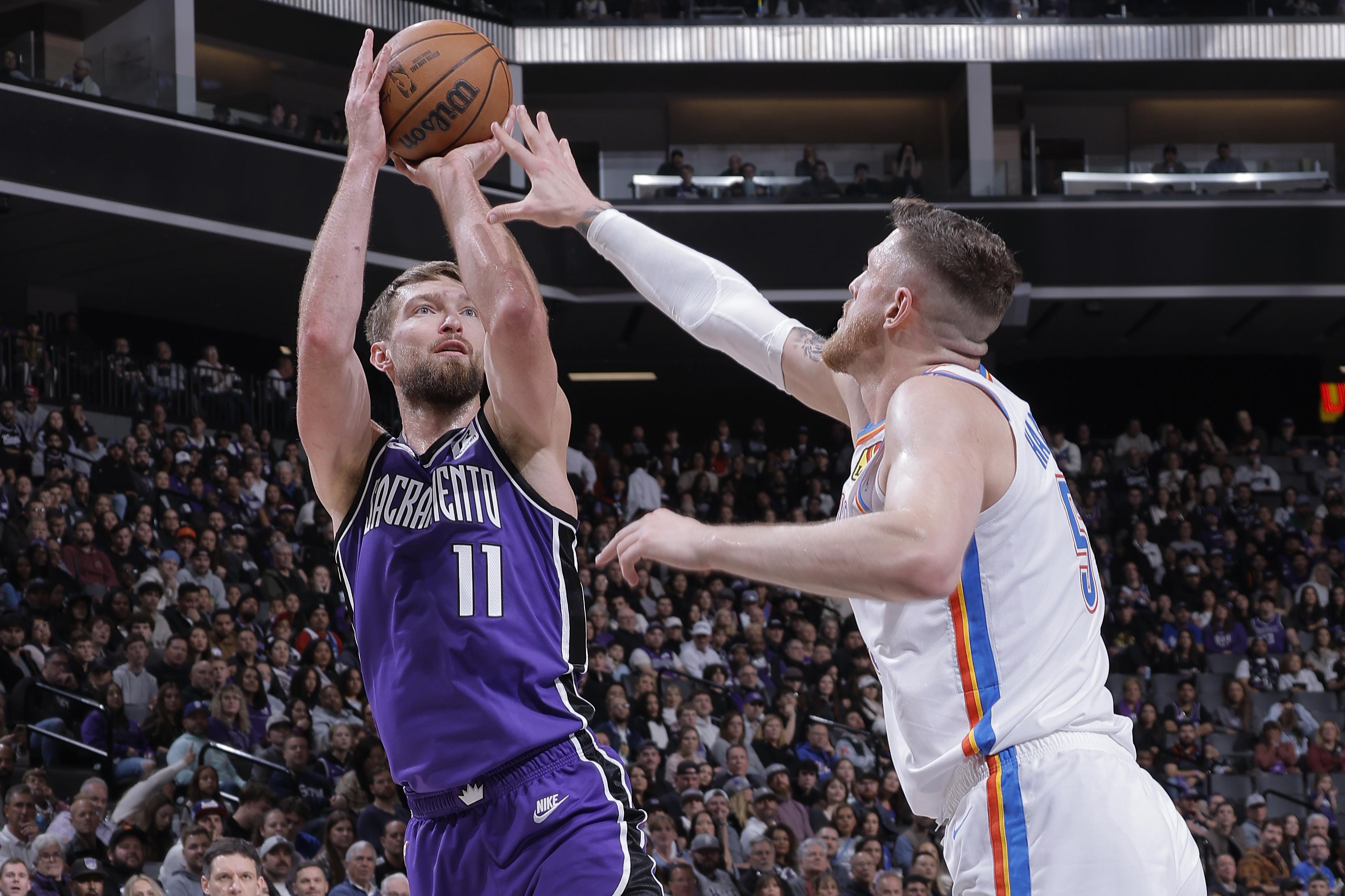 Oklahoma City Thunder v Sacramento Kings