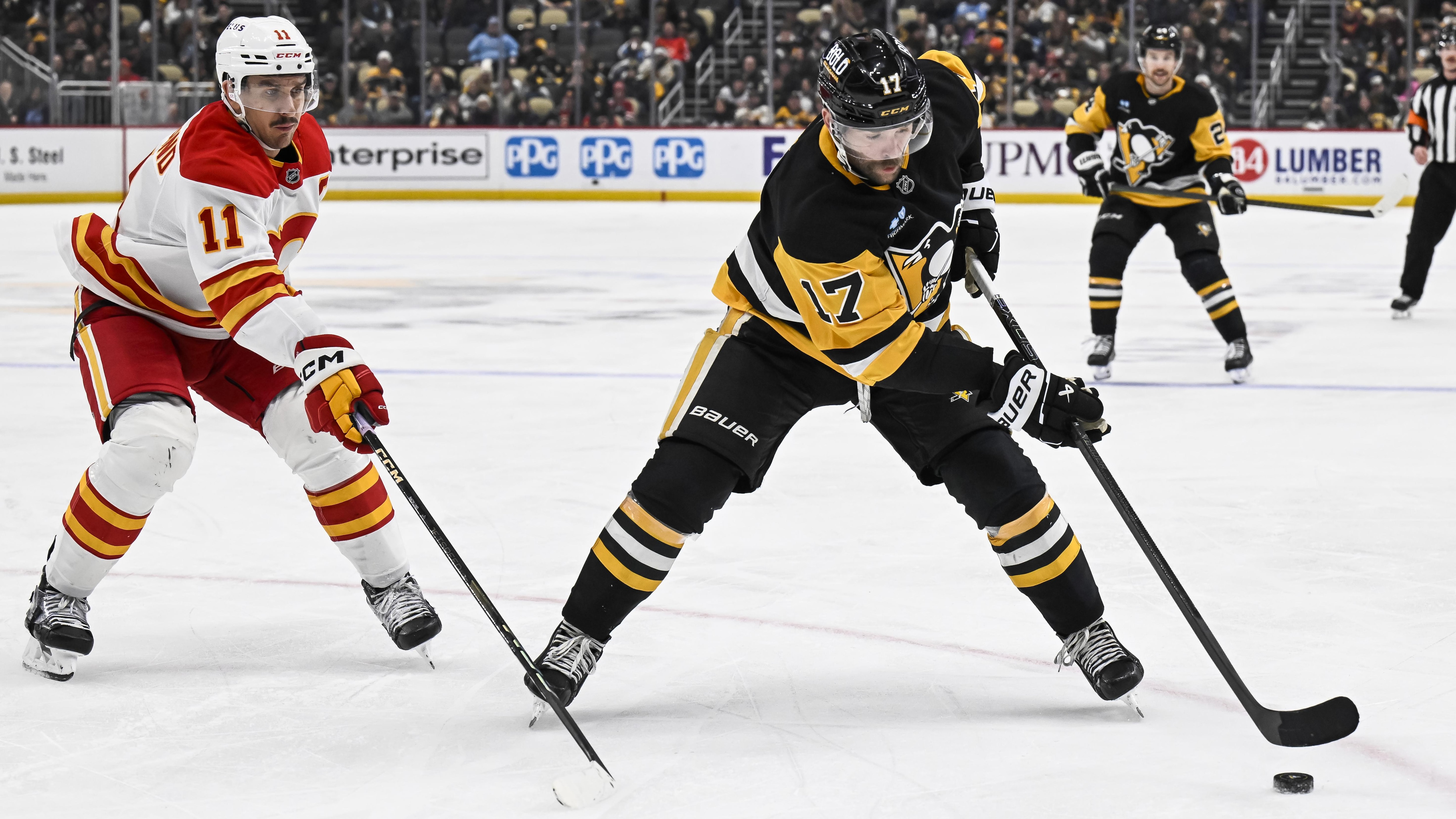 NHL: NOV 30 Flames at Penguins