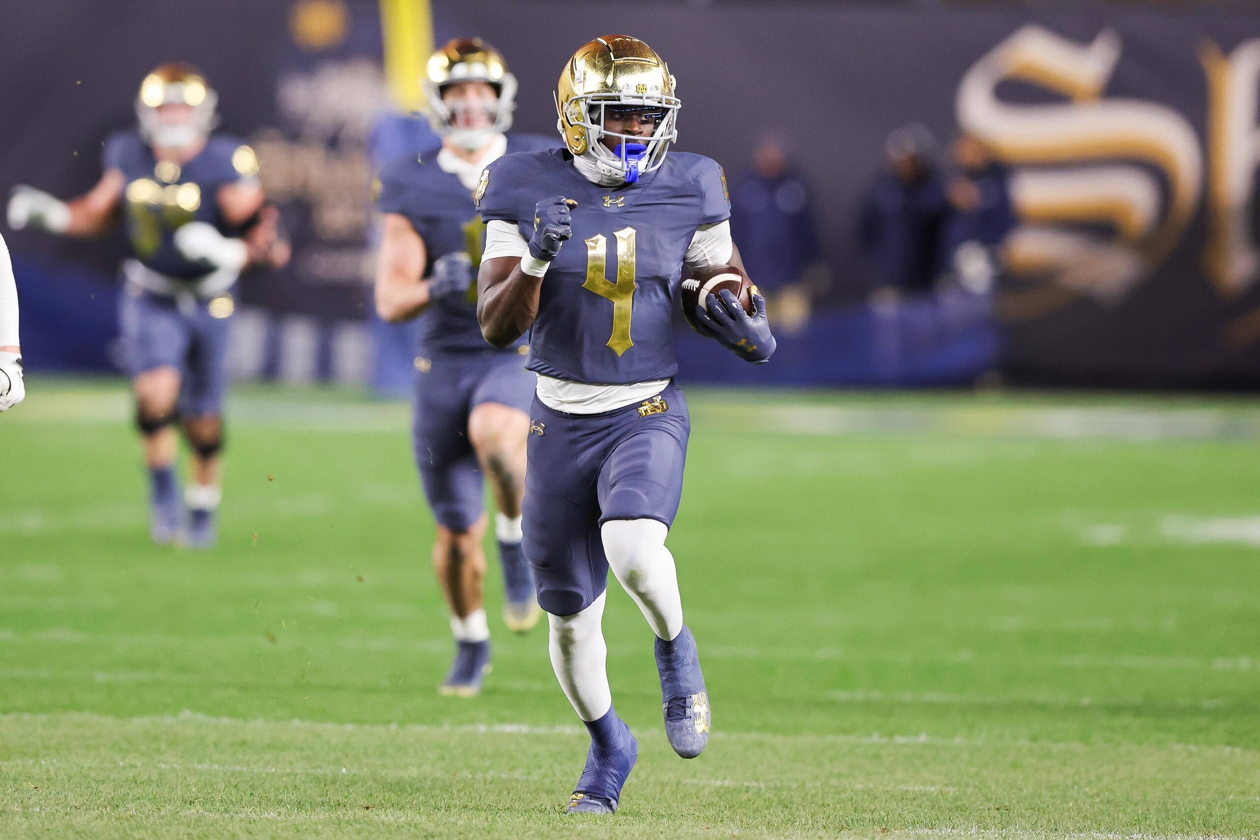 COLLEGE FOOTBALL: NOV 23 Shamrock Series - Army vs Notre Dame COLLEGE FOOTBALL: NOV 23 Shamrock Series - Army vs Notre Dame
