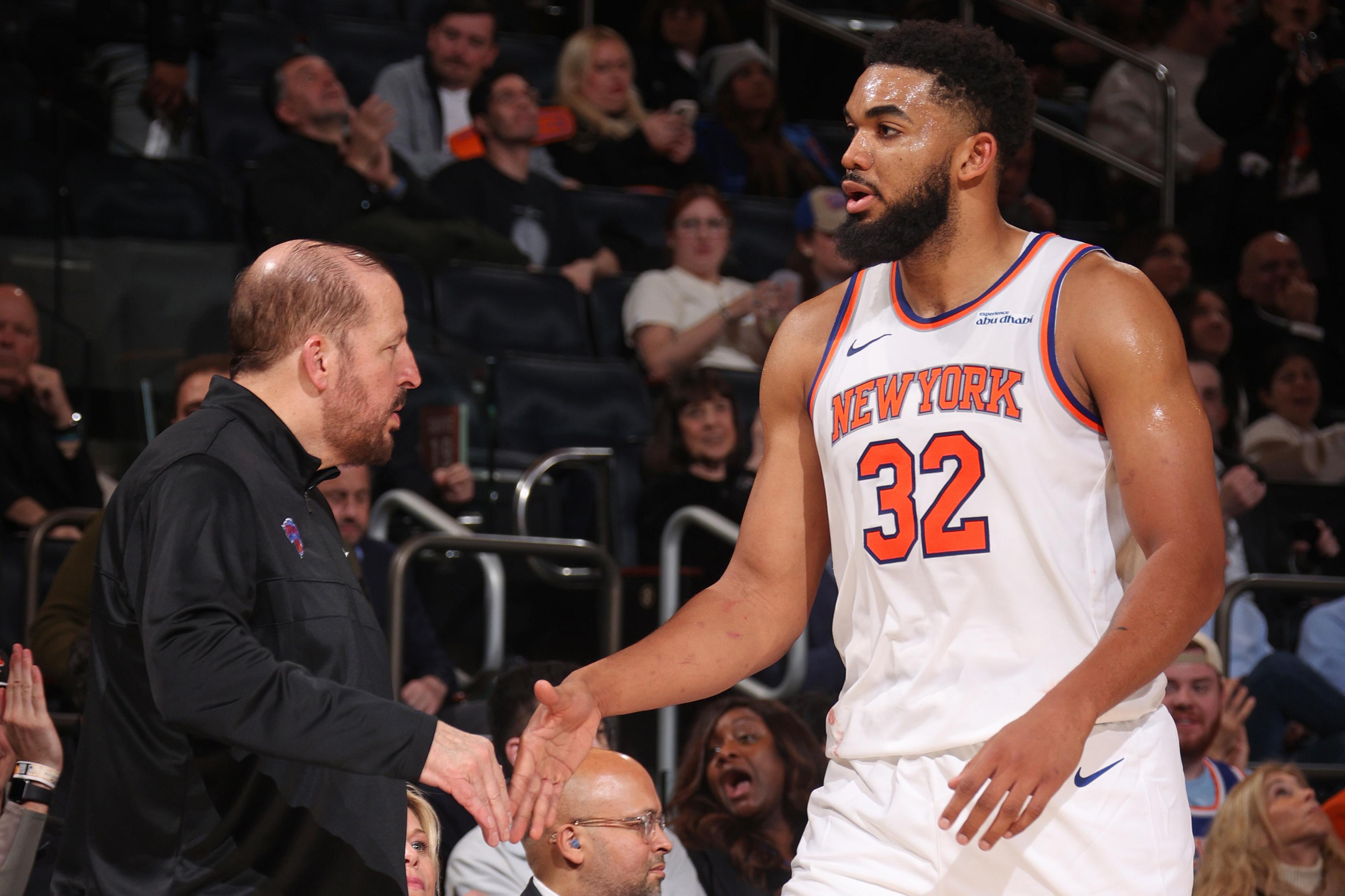 Charlotte Hornets v New York Knicks