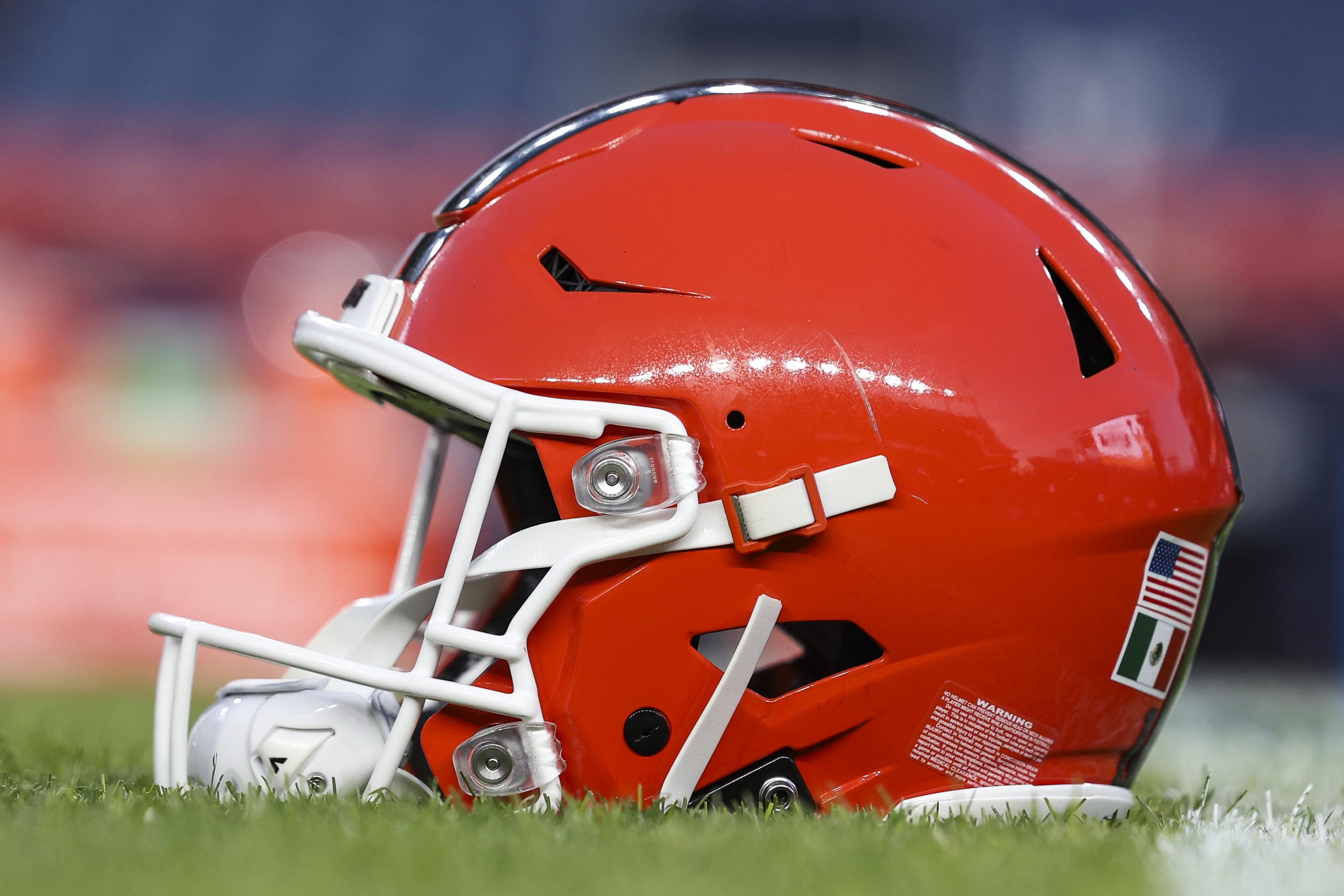 Cleveland Browns v Denver Broncos