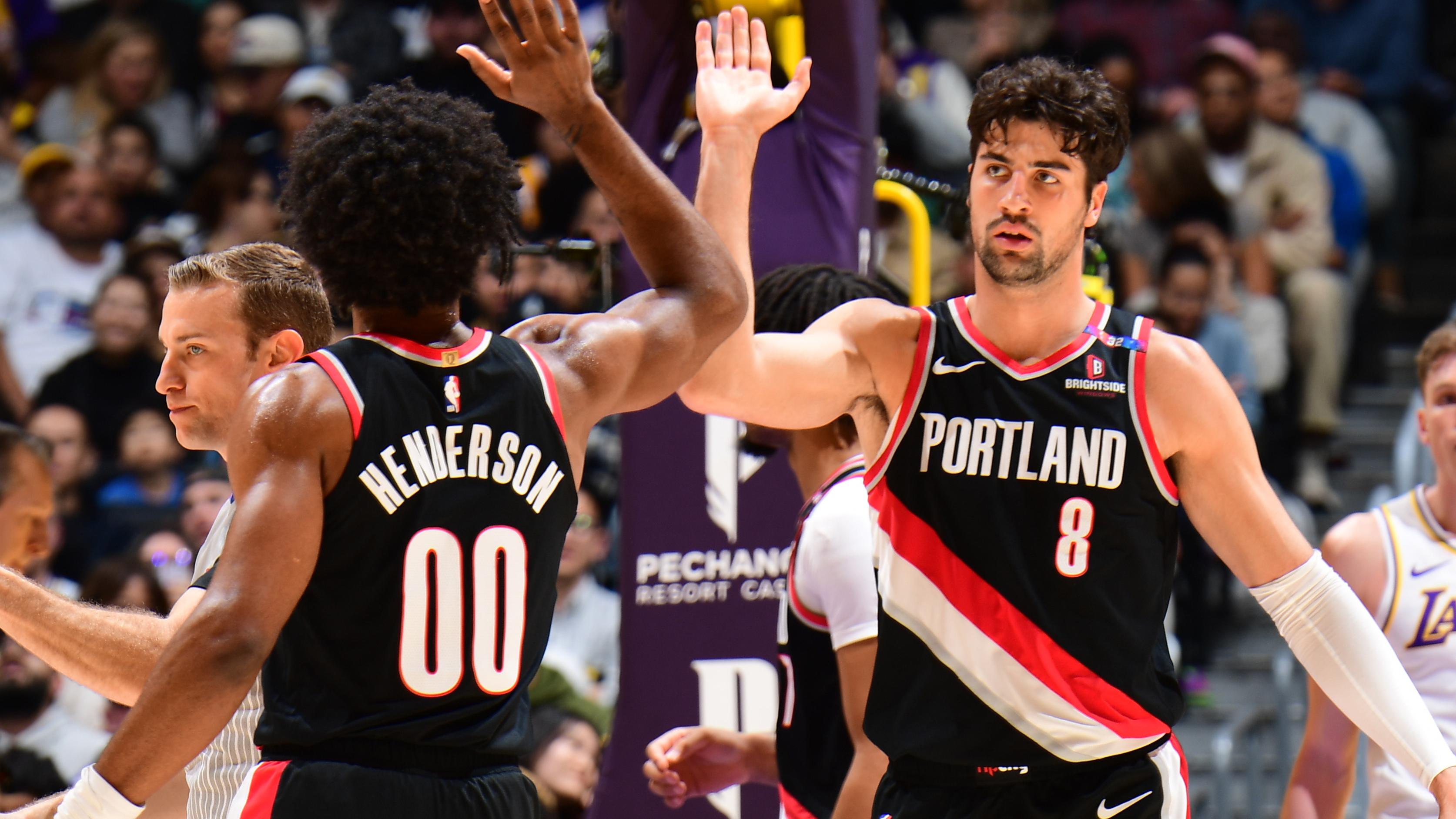 Portland Trail Blazers v Los Angeles Lakers