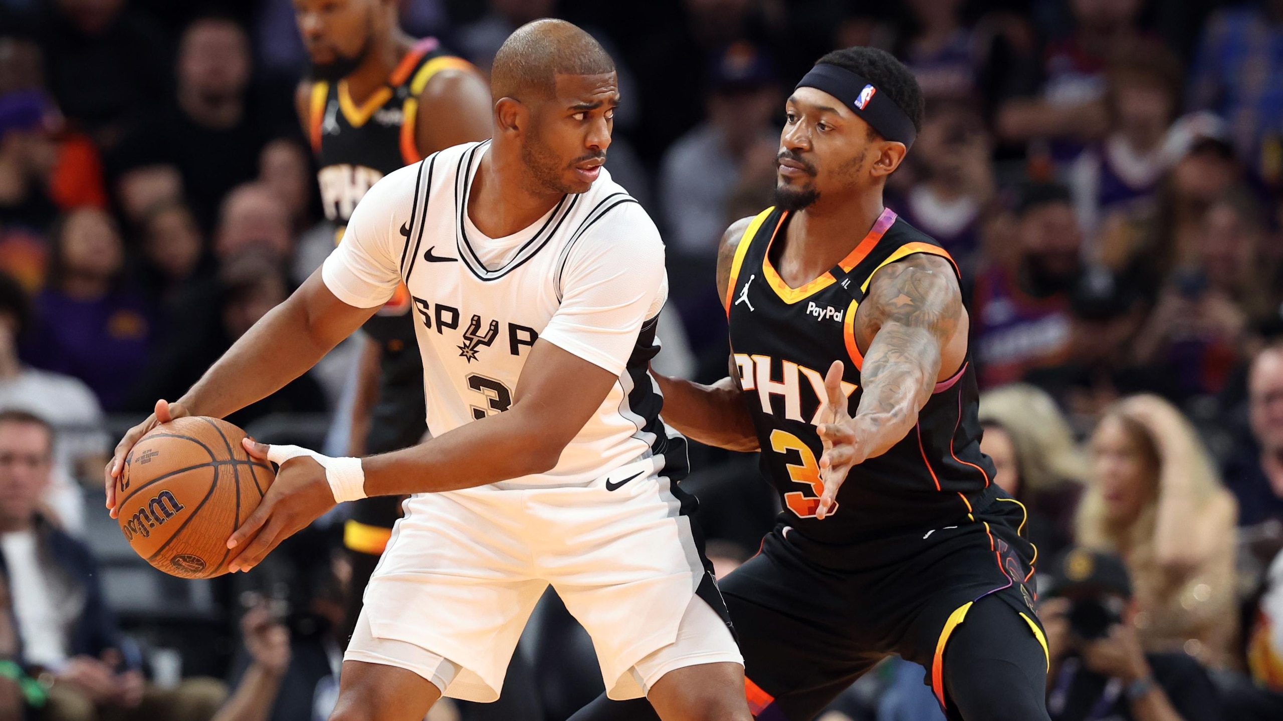 San Antonio Spurs v Phoenix Suns - Emirates NBA Cup