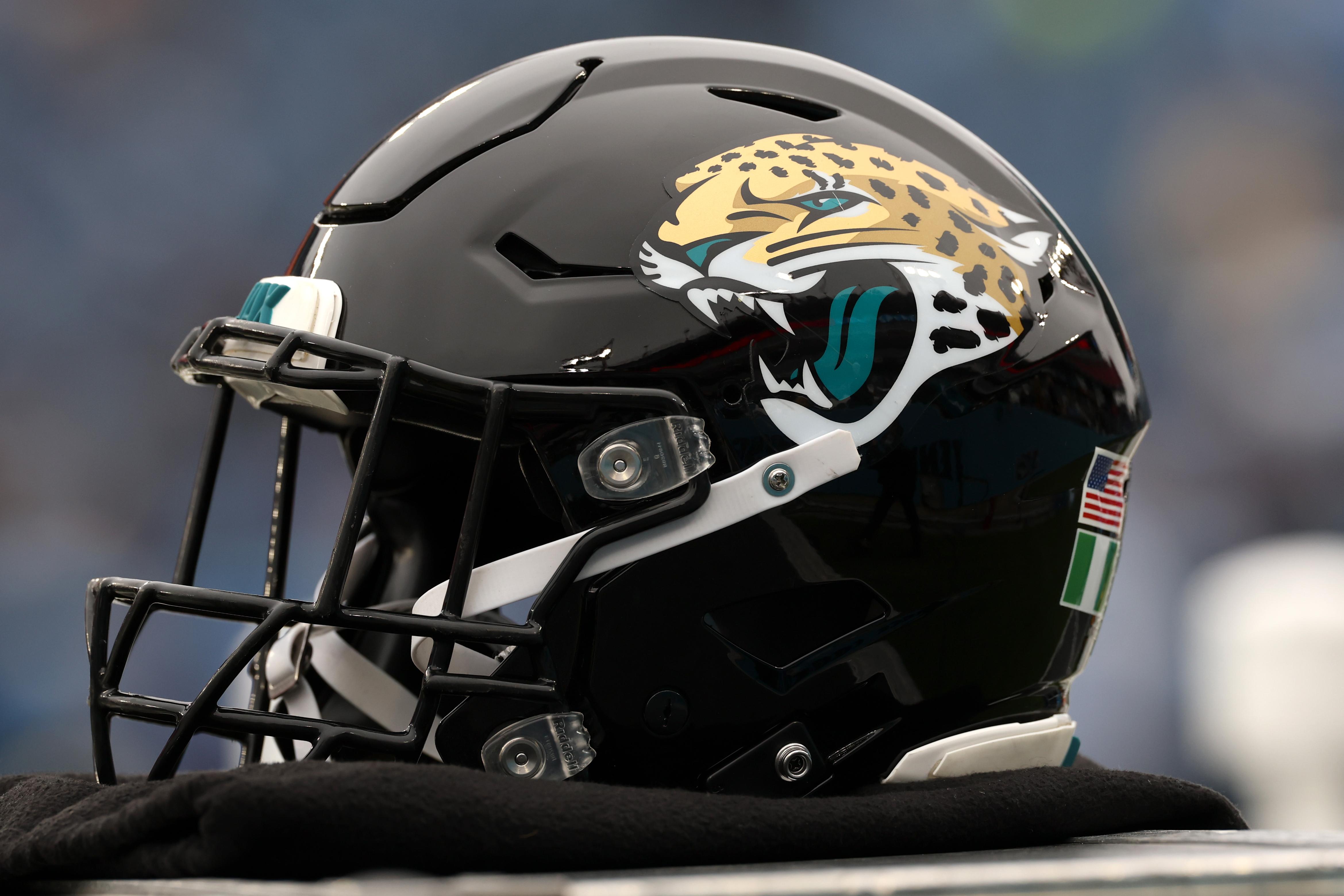 Jacksonville Jaguars v Tennessee Titans