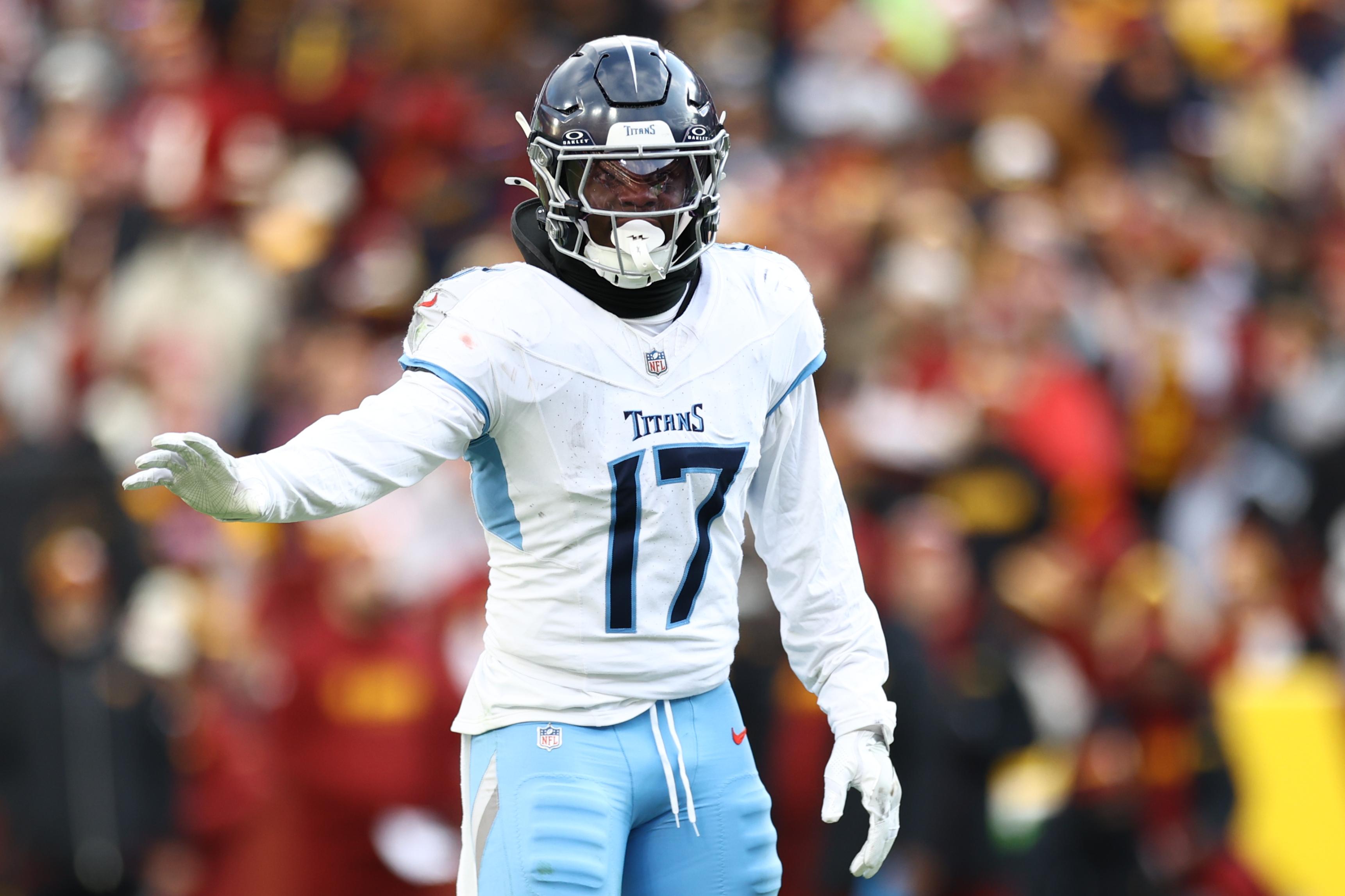 Tennessee Titans v Washington Commanders