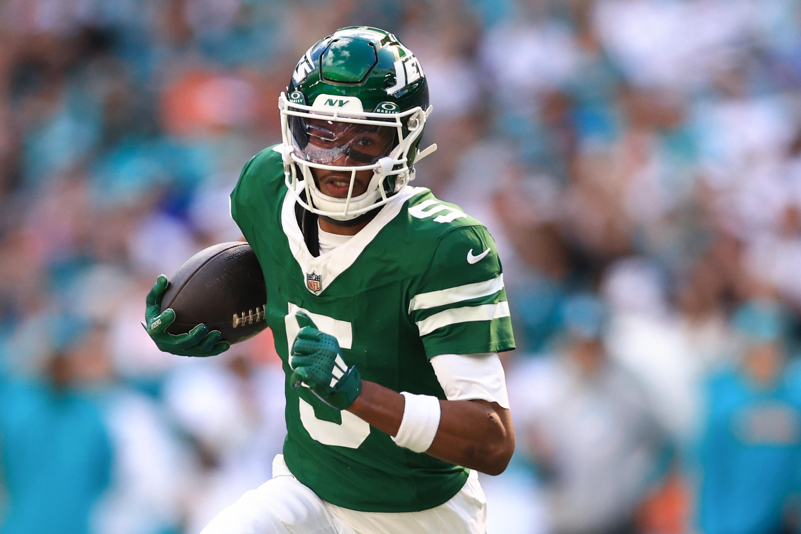 New York Jets v Miami Dolphins