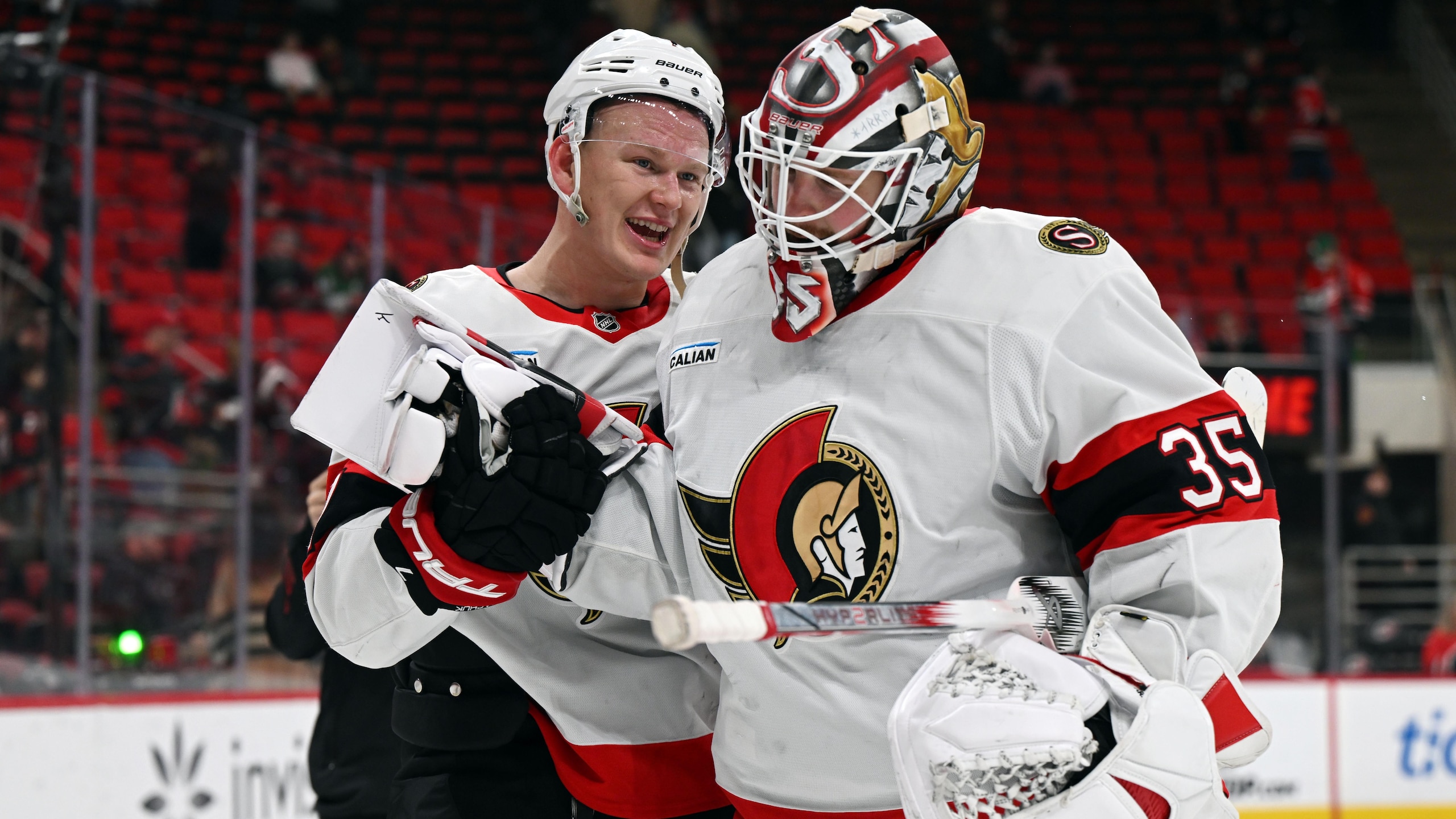 NHL: DEC 13 Senators at Hurricanes