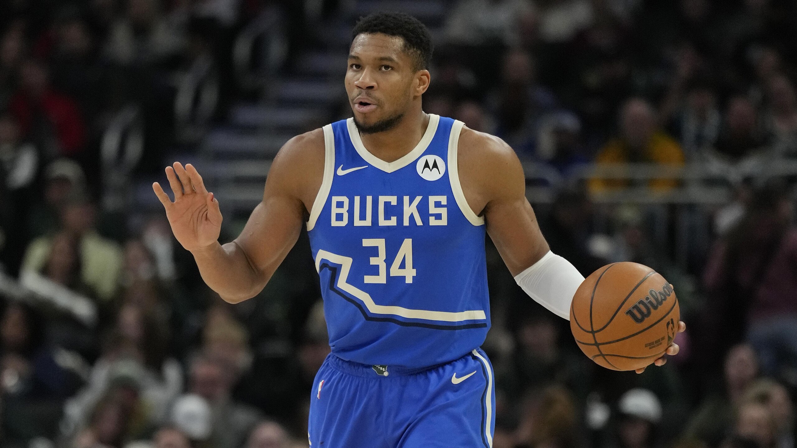 Washington Wizards v Milwaukee Bucks Washington Wizards v Milwaukee Bucks