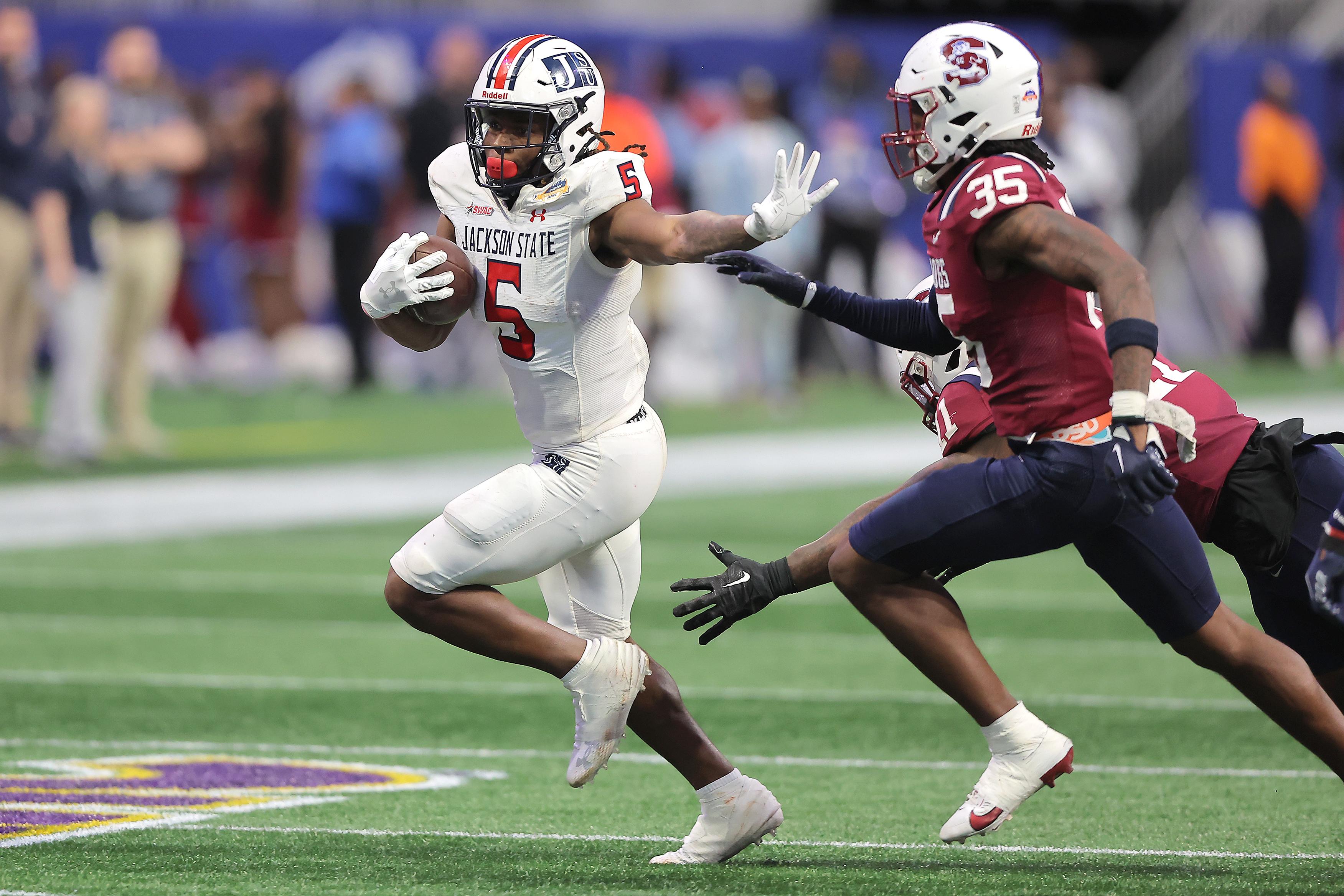 COLLEGE FOOTBALL: DEC 14 Cricket Celebration Bowl South Carolina State vs Jackson State