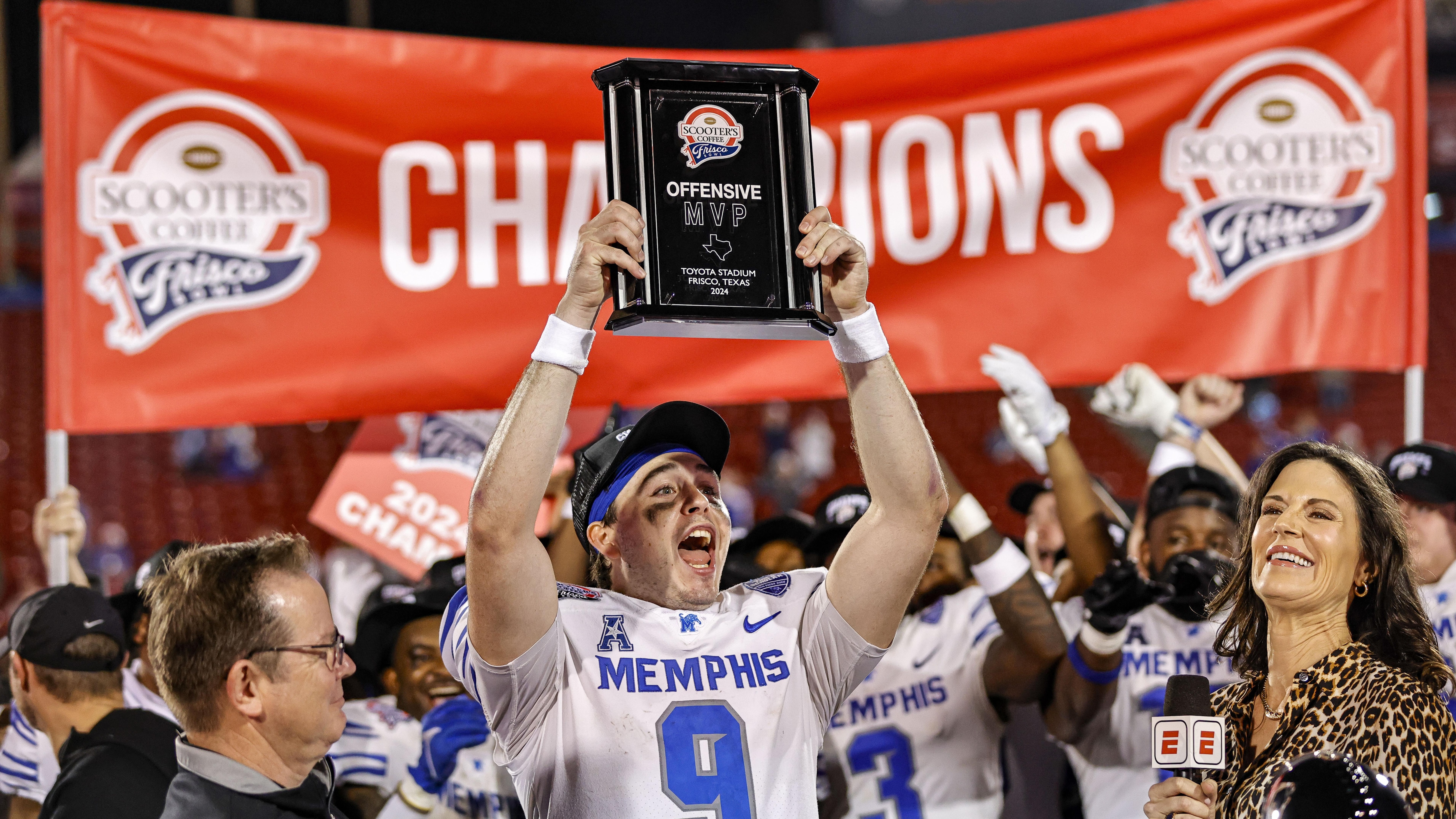 COLLEGE FOOTBALL: DEC 17 Scooter's Coffee Frisco Bowl Memphis vs West Virginia