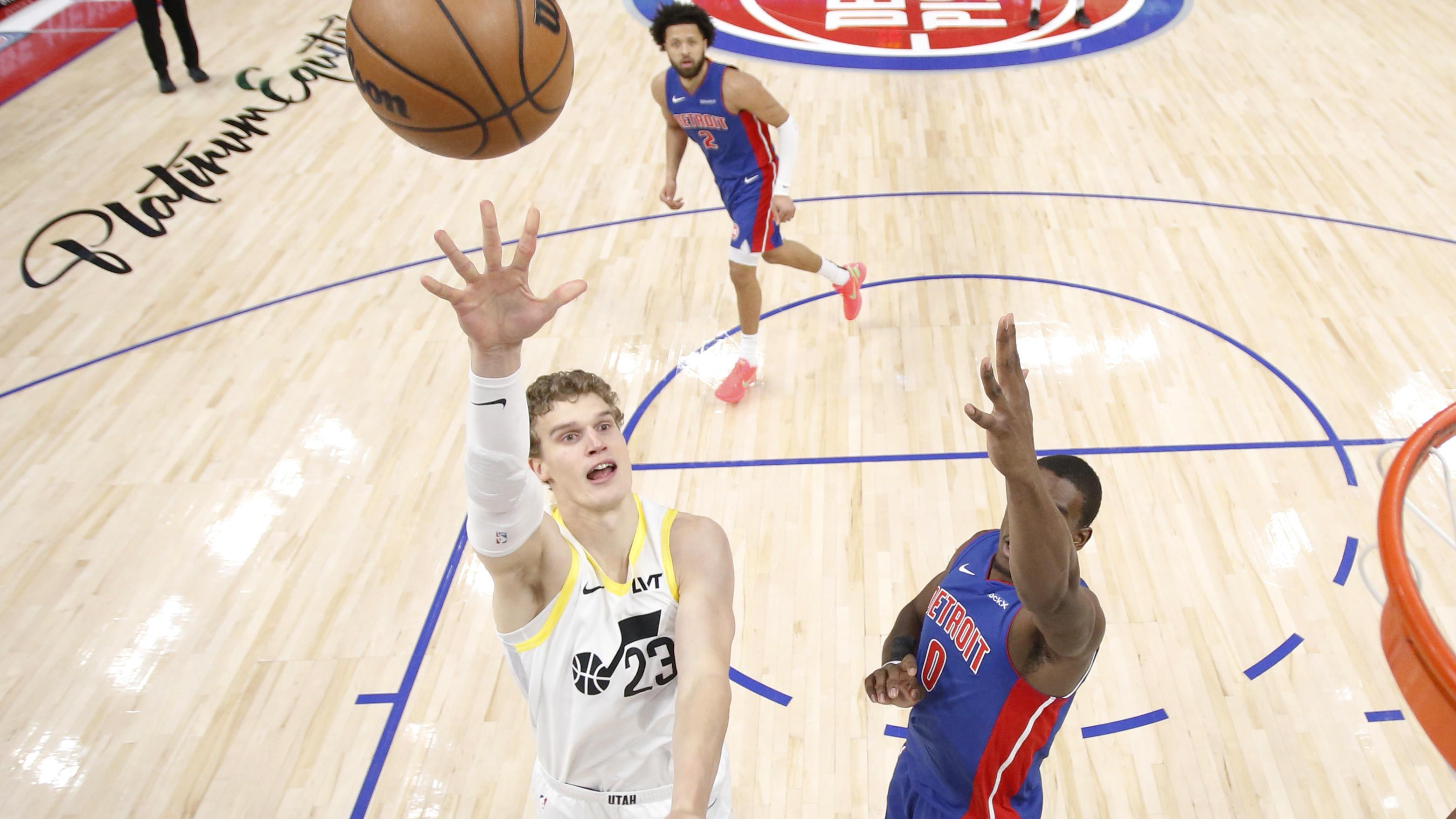 Utah Jazz v Detroit Pistons