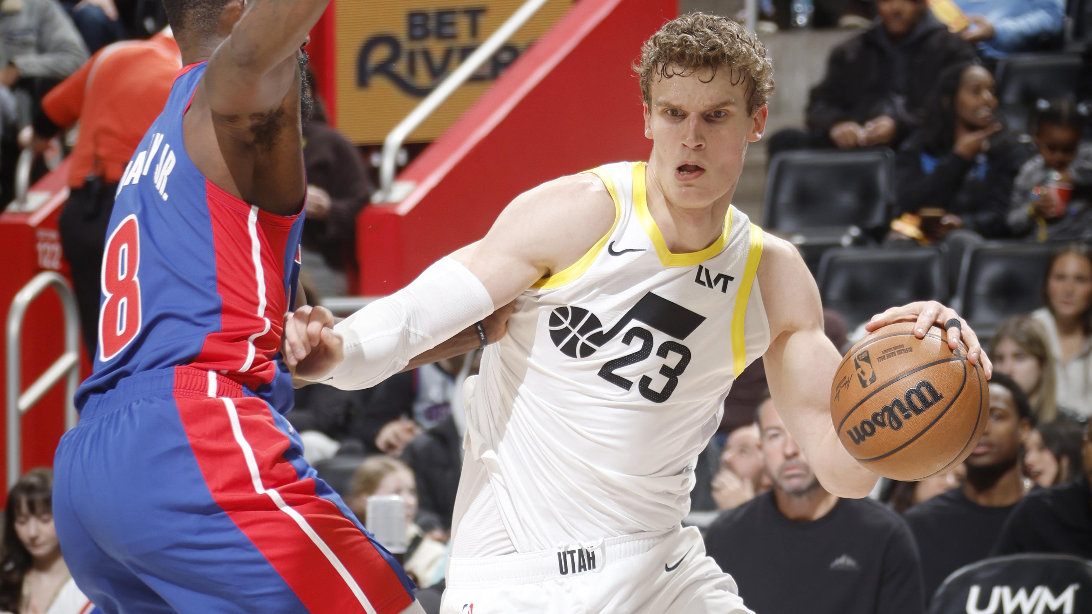 Utah Jazz v Detroit Pistons