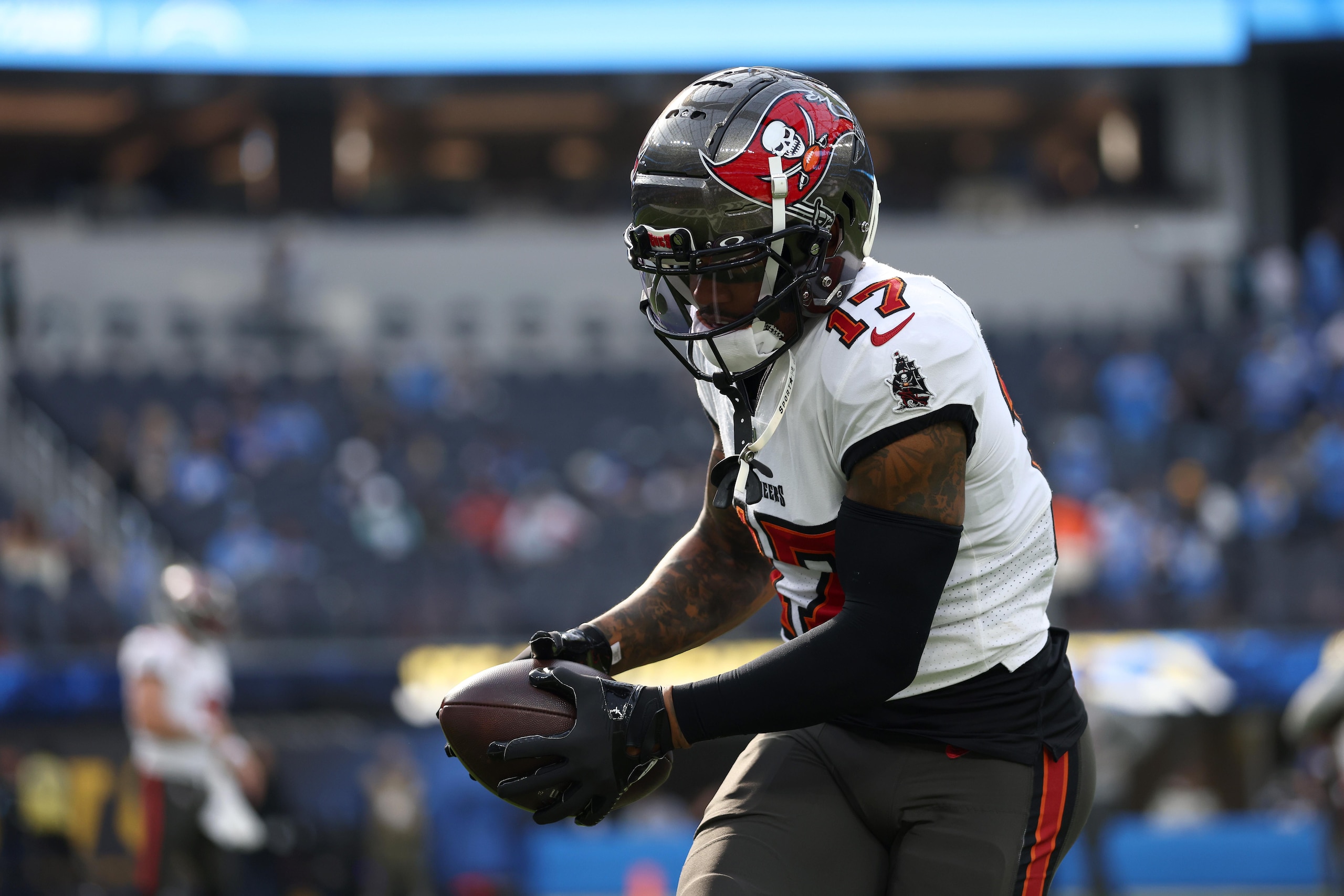 Tampa Bay Buccaneers v Los Angeles Chargers