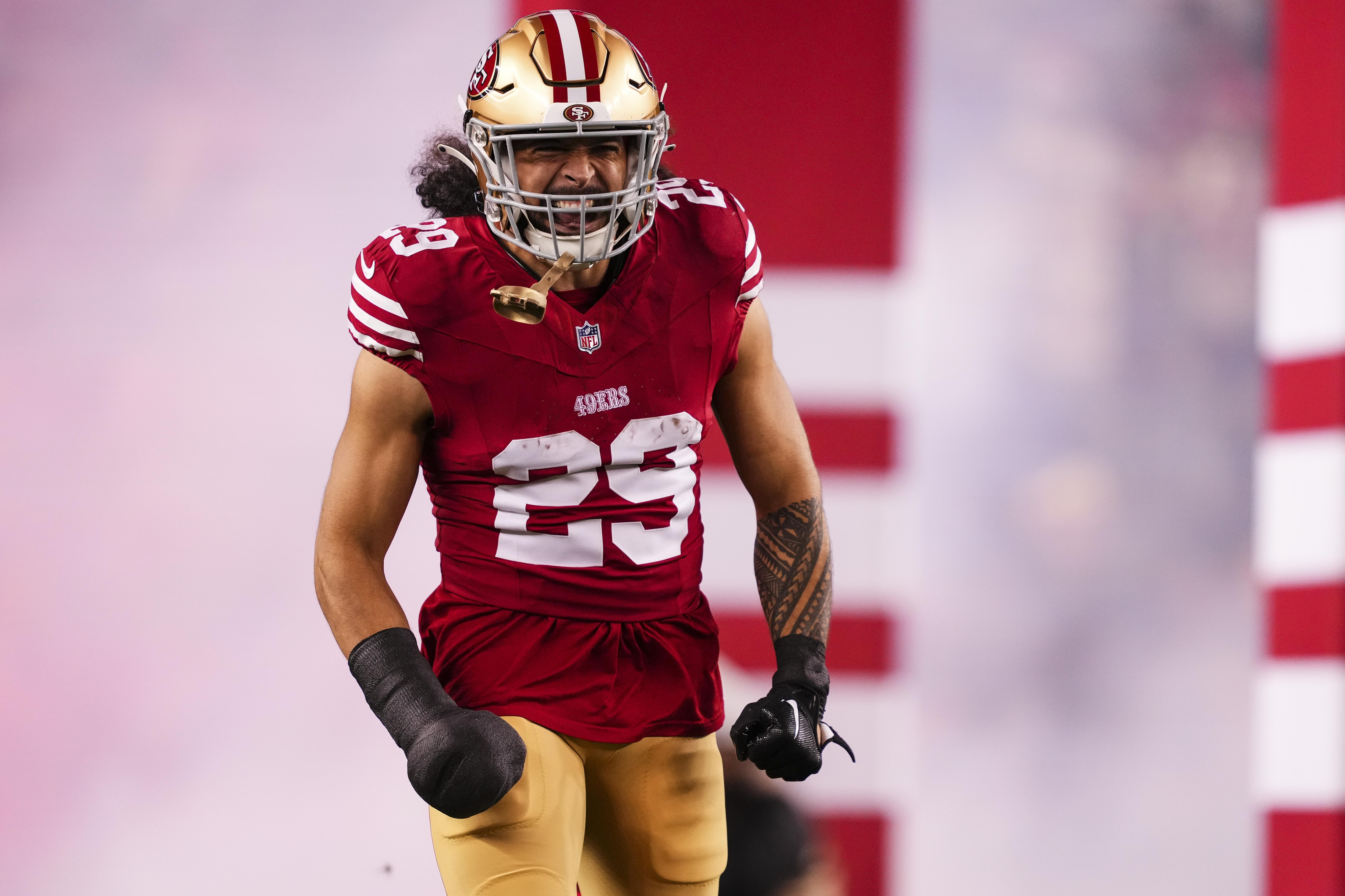 Los Angeles Rams v San Francisco 49ers