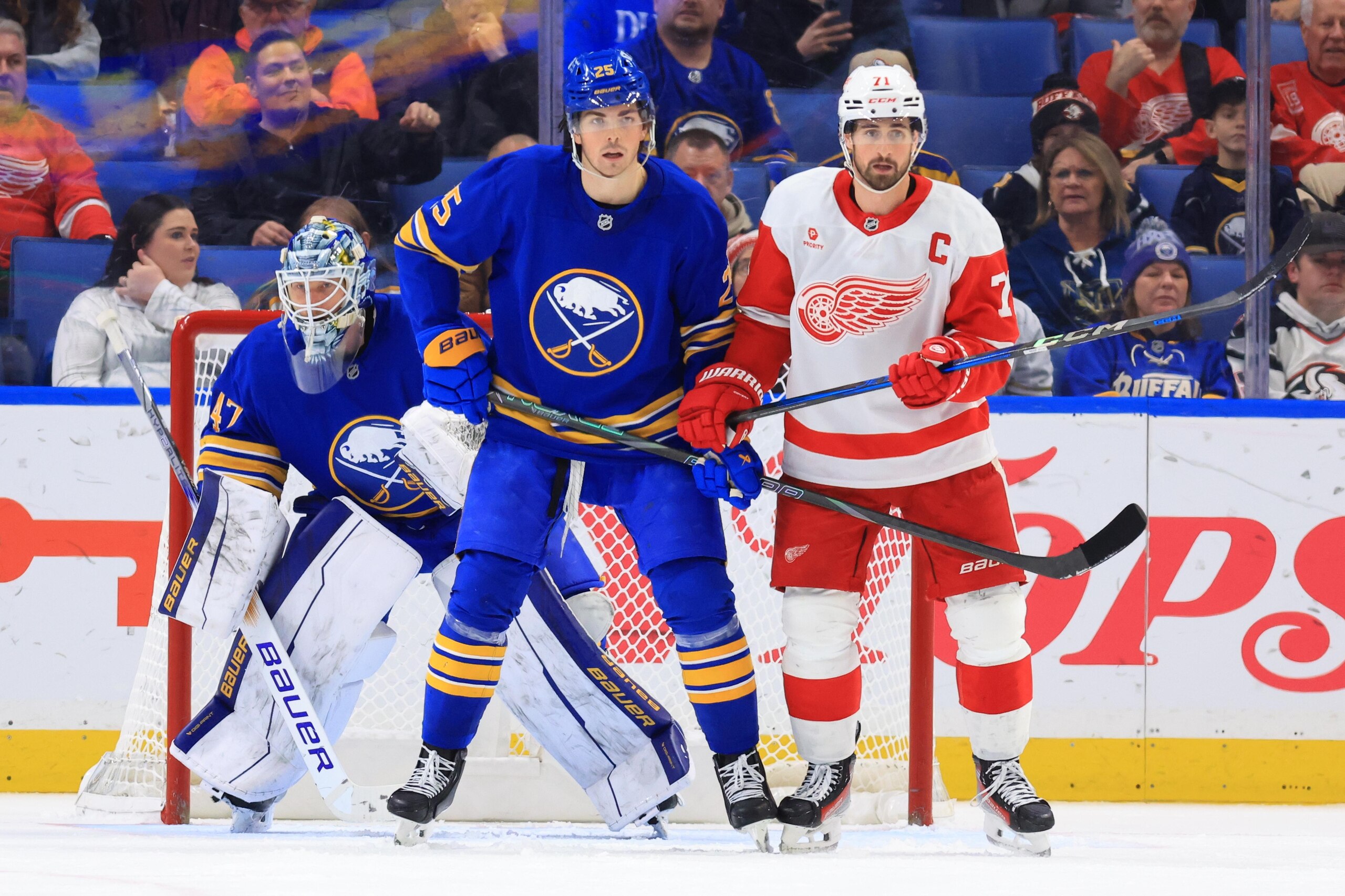 Detroit Red Wings v Buffalo Sabres Detroit Red Wings v Buffalo Sabres