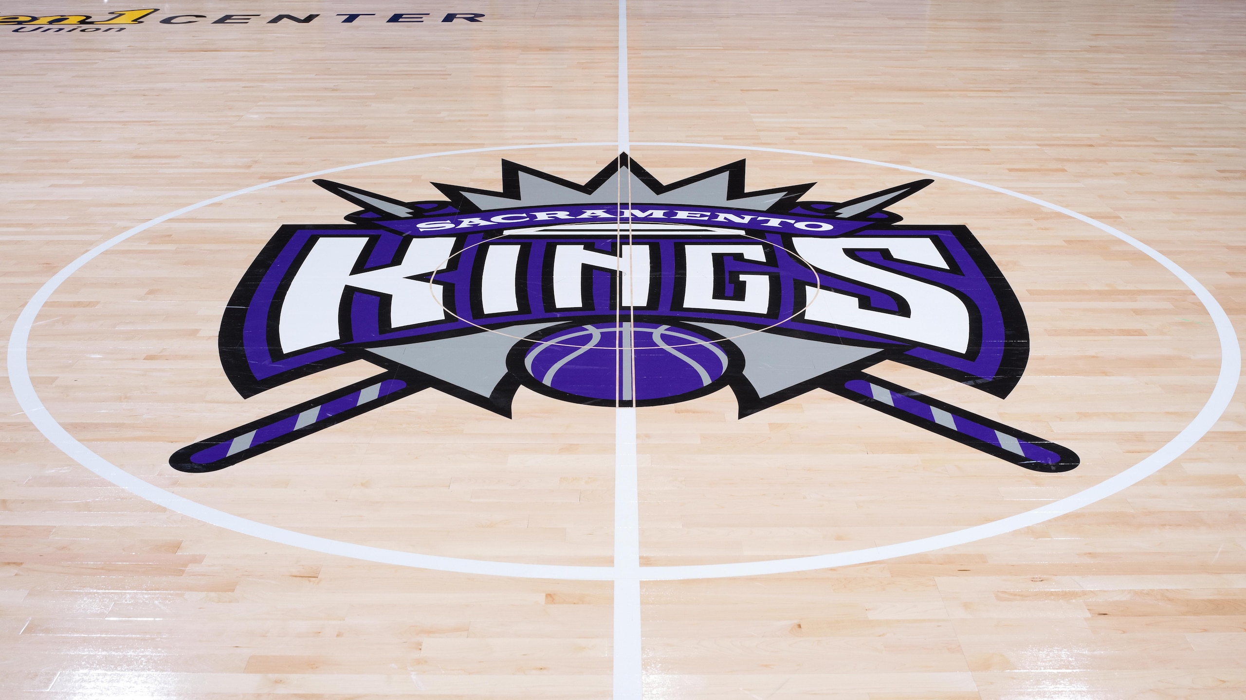 Los Angeles Lakers v Sacramento Kings