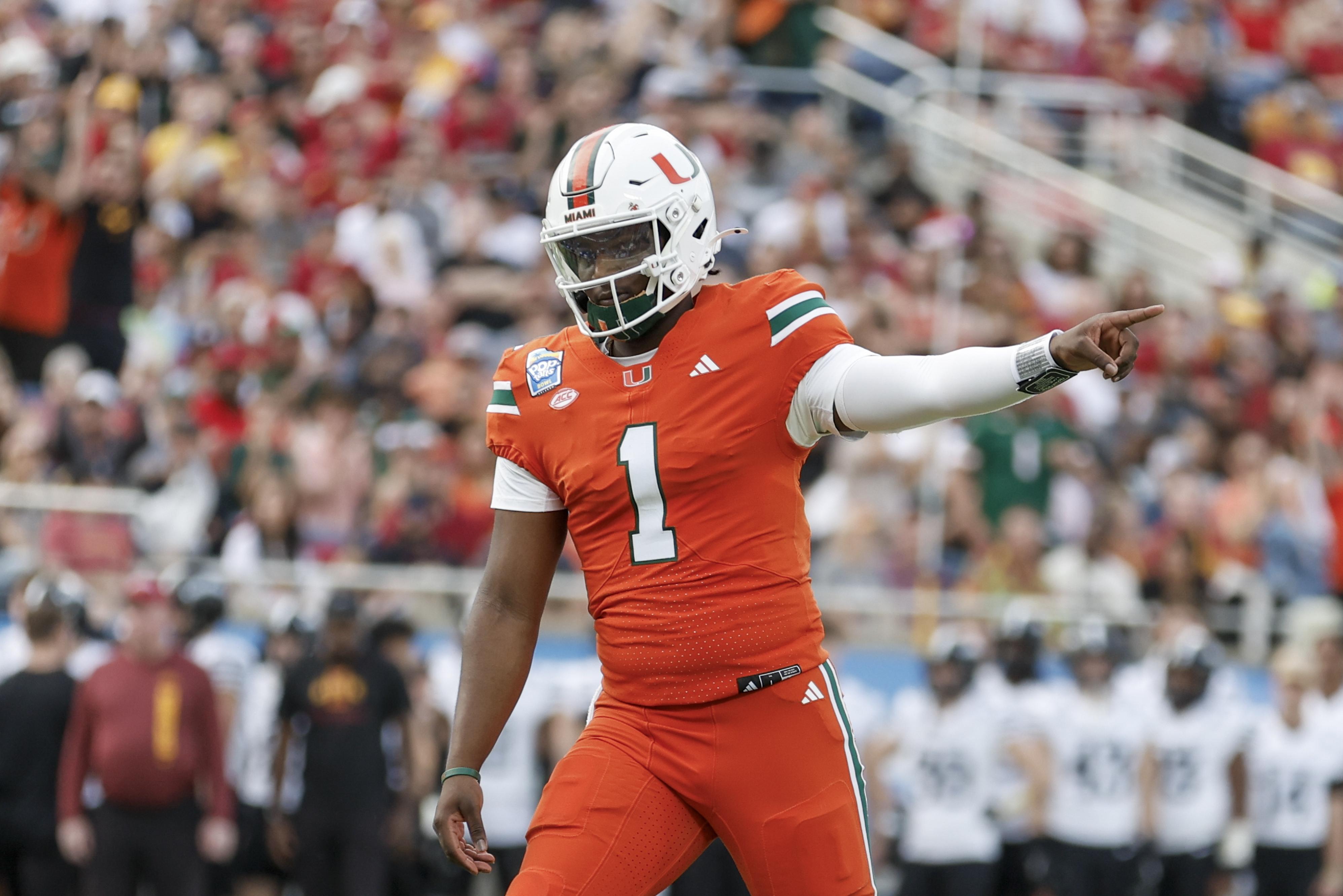 COLLEGE FOOTBALL: DEC 28 Pop-Tarts Bowl - Iowa State vs Miami