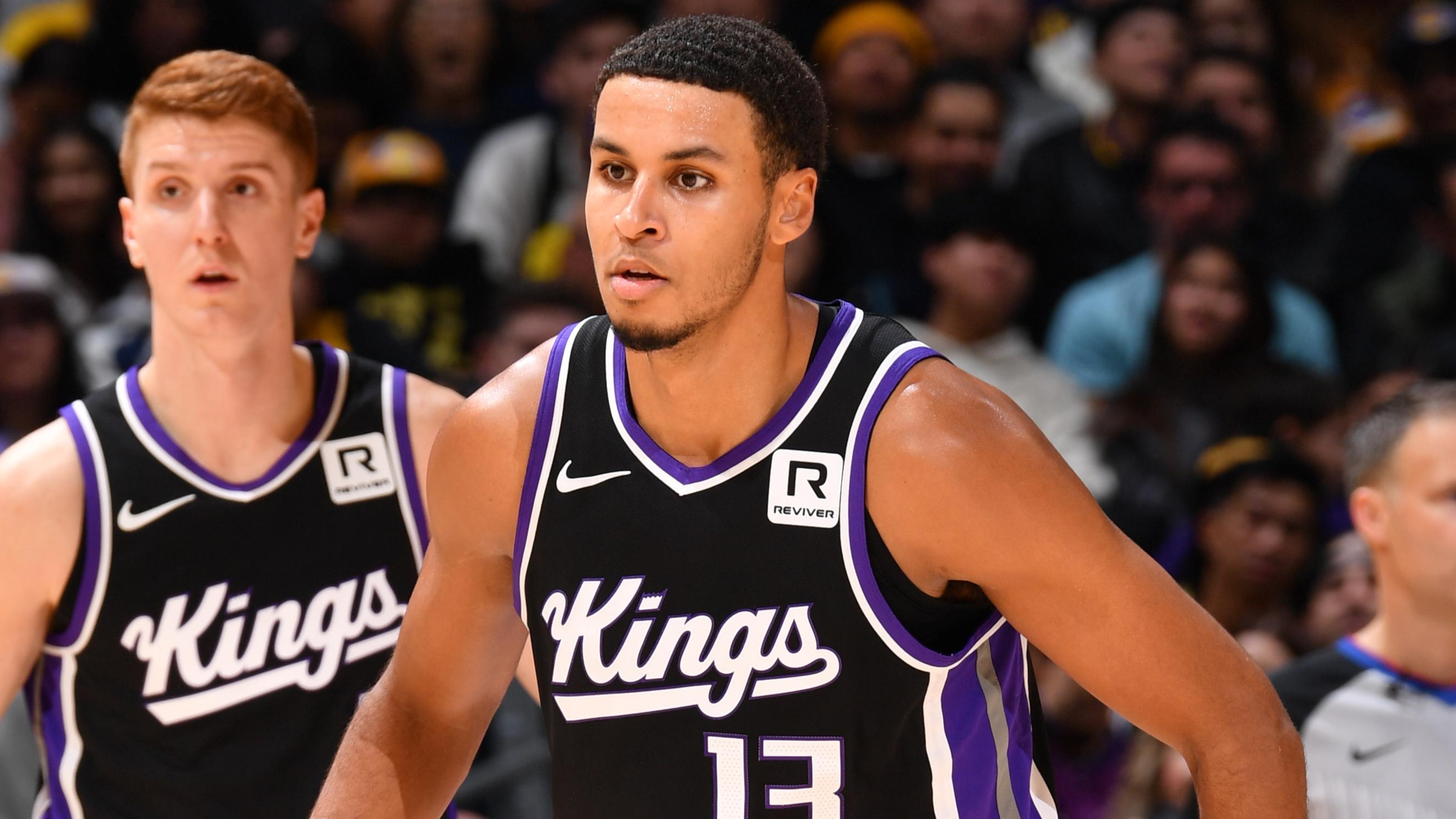 Sacramento Kings v Los Angeles Lakers