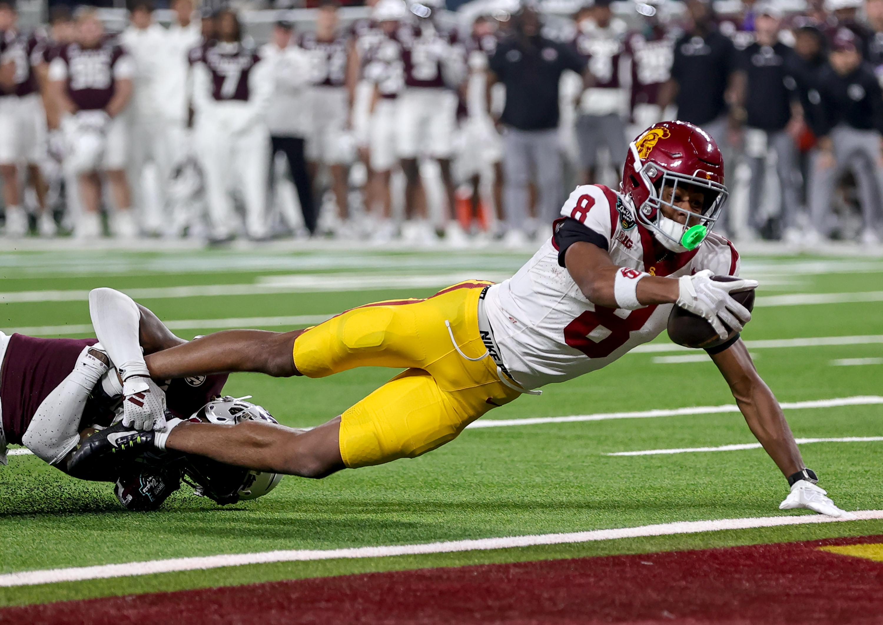 COLLEGE FOOTBALL: DEC 27 SRS Distribution Las Vegas Bowl - Texas A&M vs USC