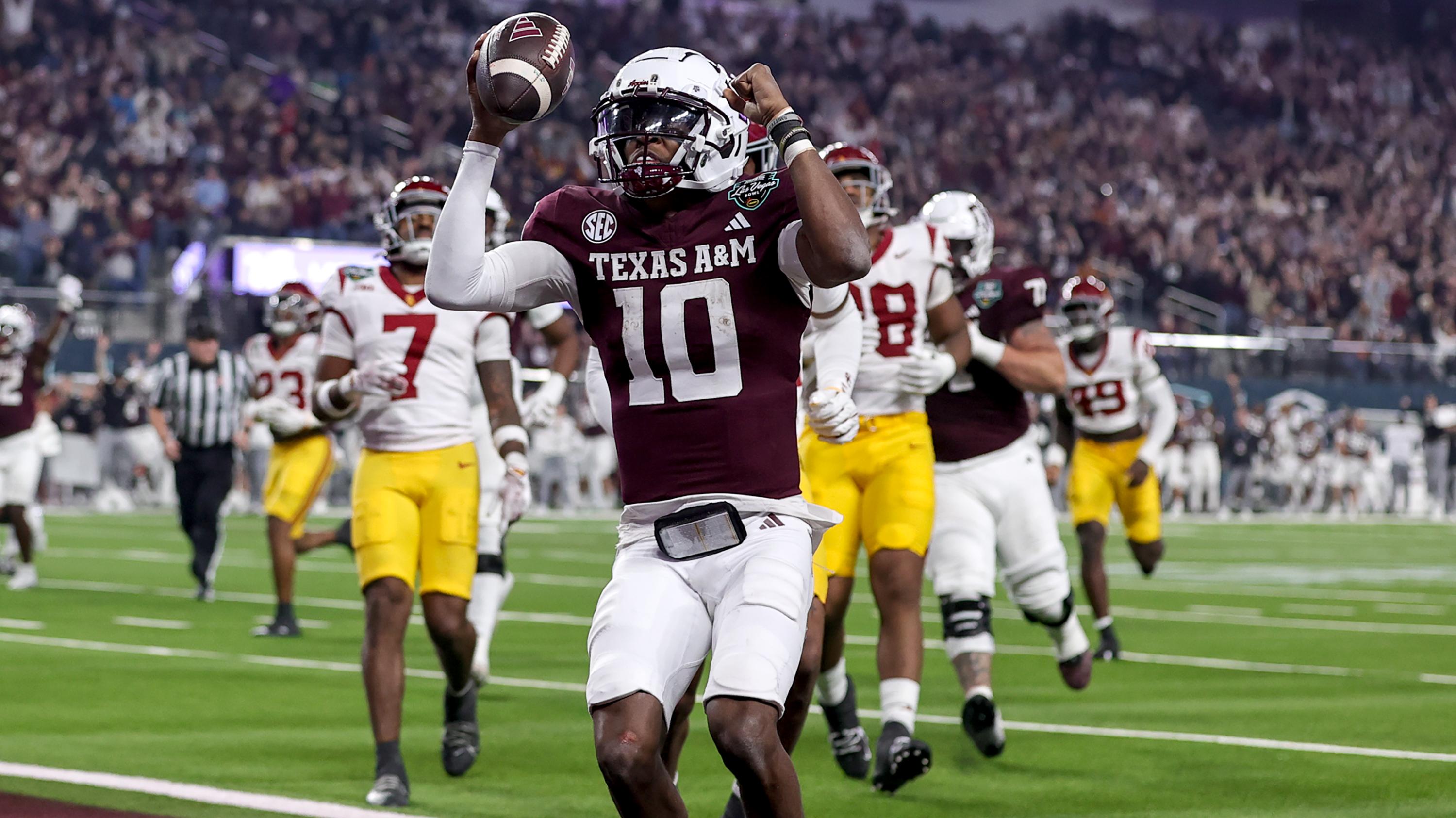 COLLEGE FOOTBALL: DEC 27 SRS Distribution Las Vegas Bowl - Texas A&M vs USC