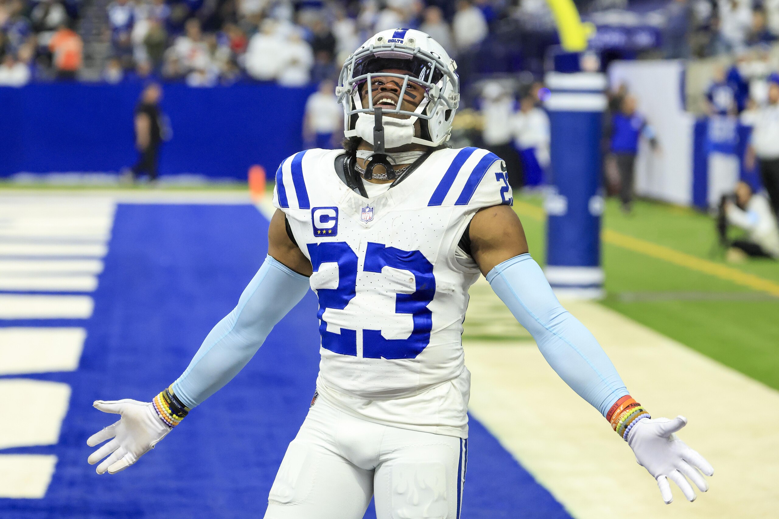 Tennessee Titans v Indianapolis Colts